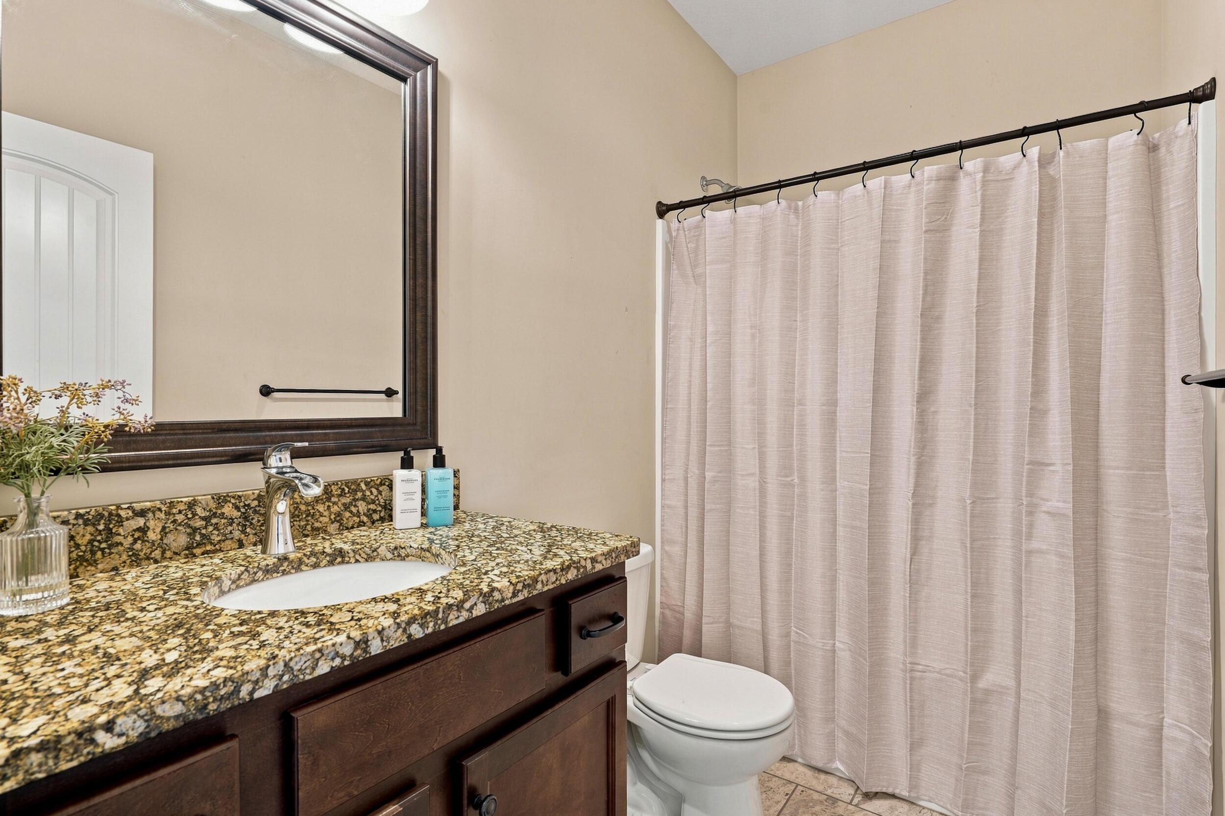 4810 Annandale Ct Property Photo 24
