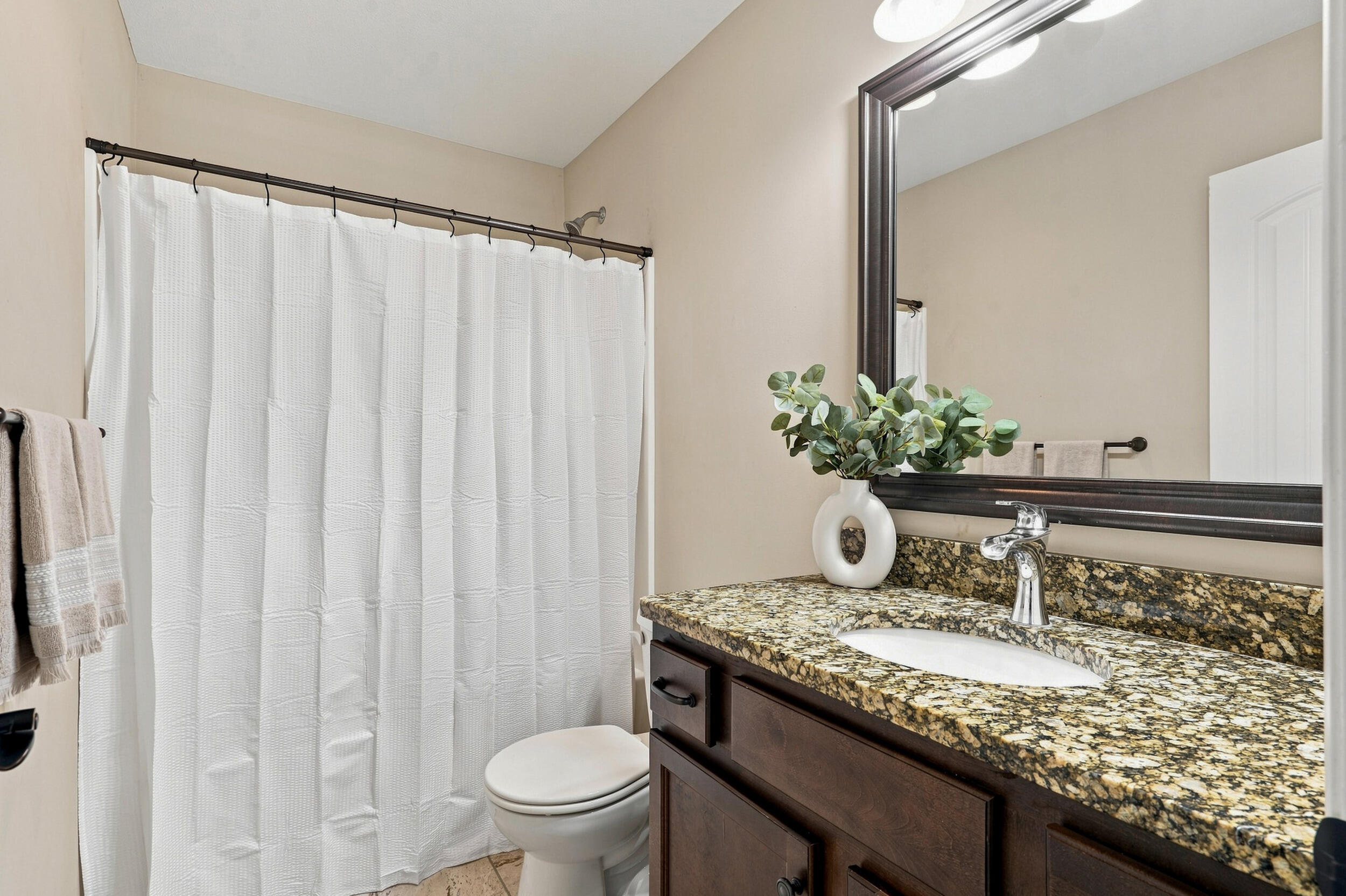 4810 Annandale Ct Property Photo 27