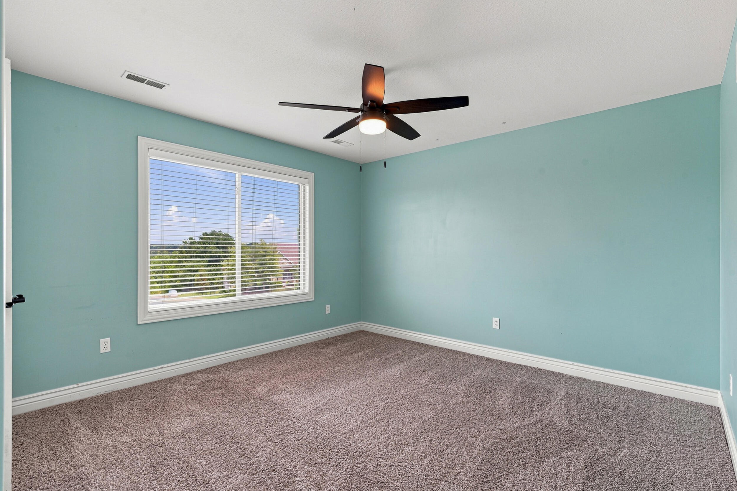 4810 Annandale Ct Property Photo 28