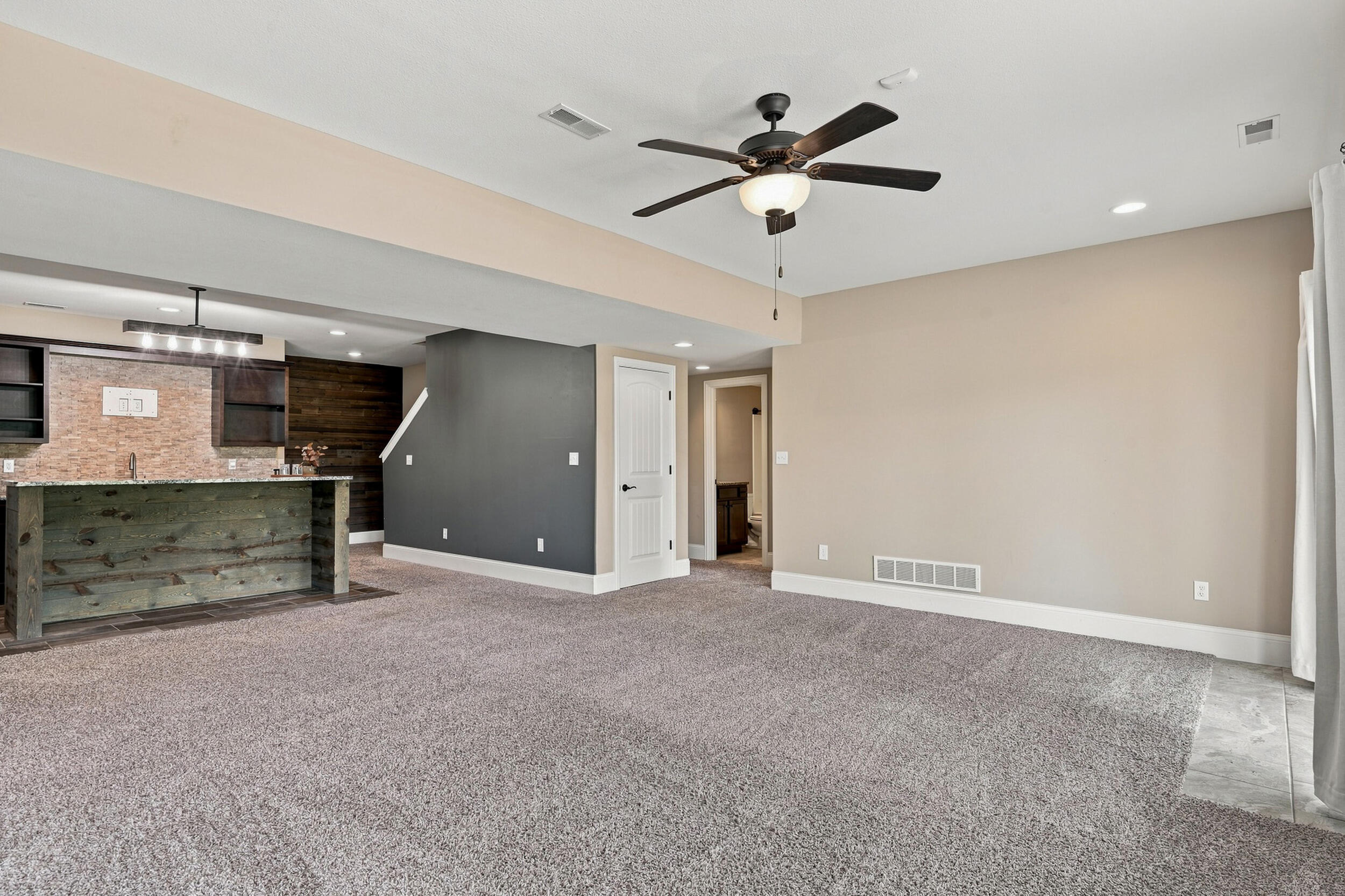 4810 Annandale Ct Property Photo 33