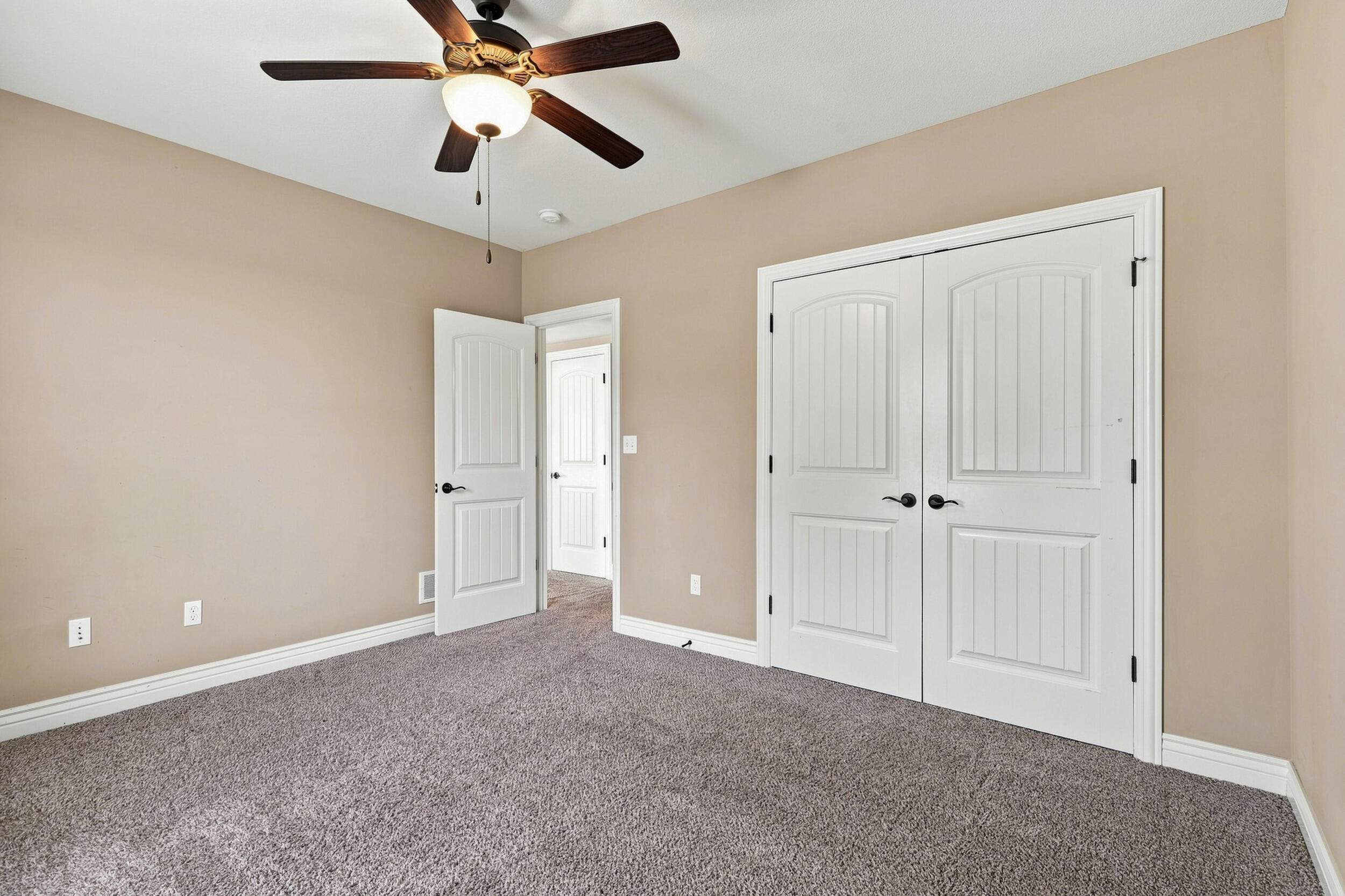 4810 Annandale Ct Property Photo 39