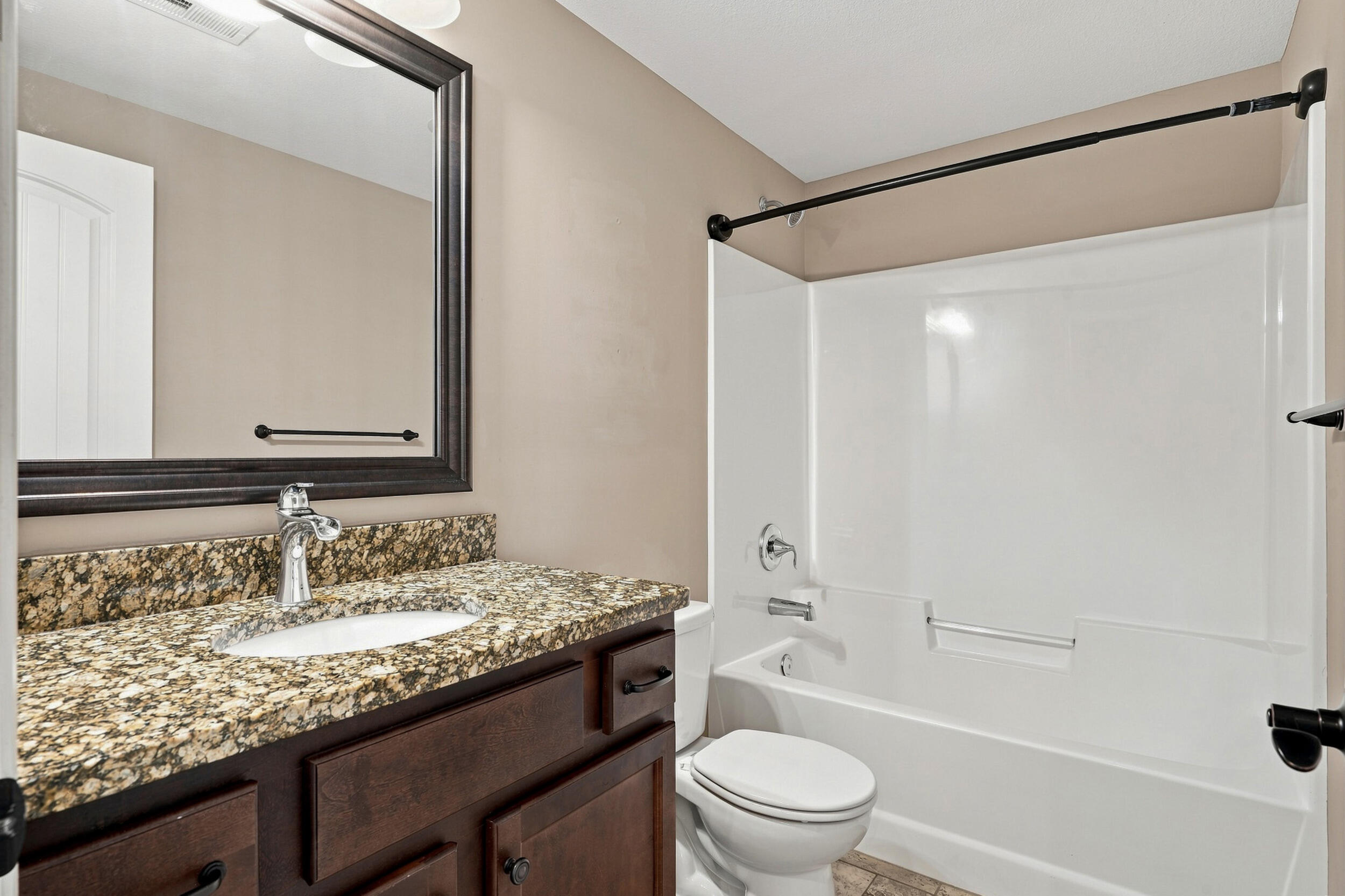 4810 Annandale Ct Property Photo 40