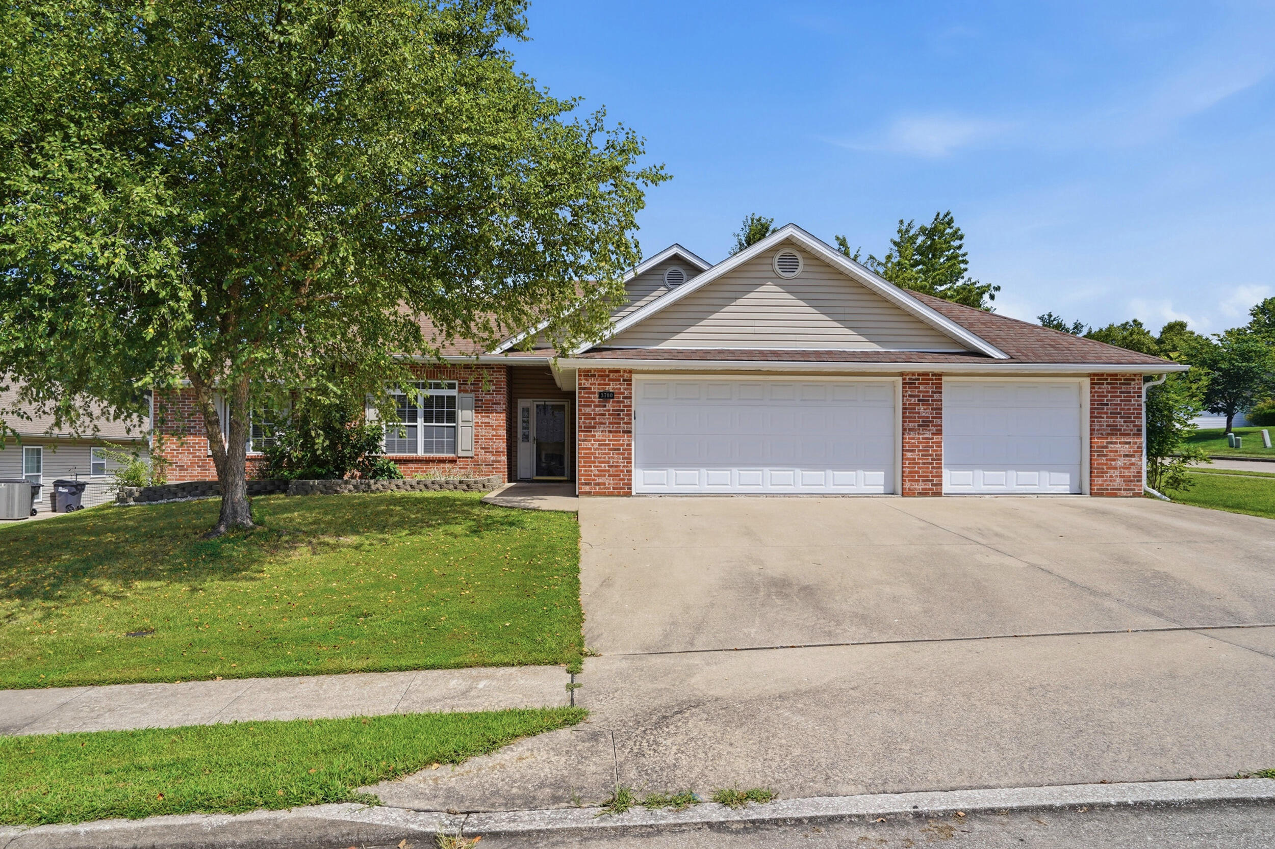 3700 Jaguar Ct Property Photo 1