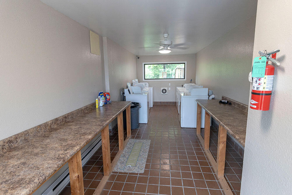 105 N Garth Ave 44 Property Photo 6