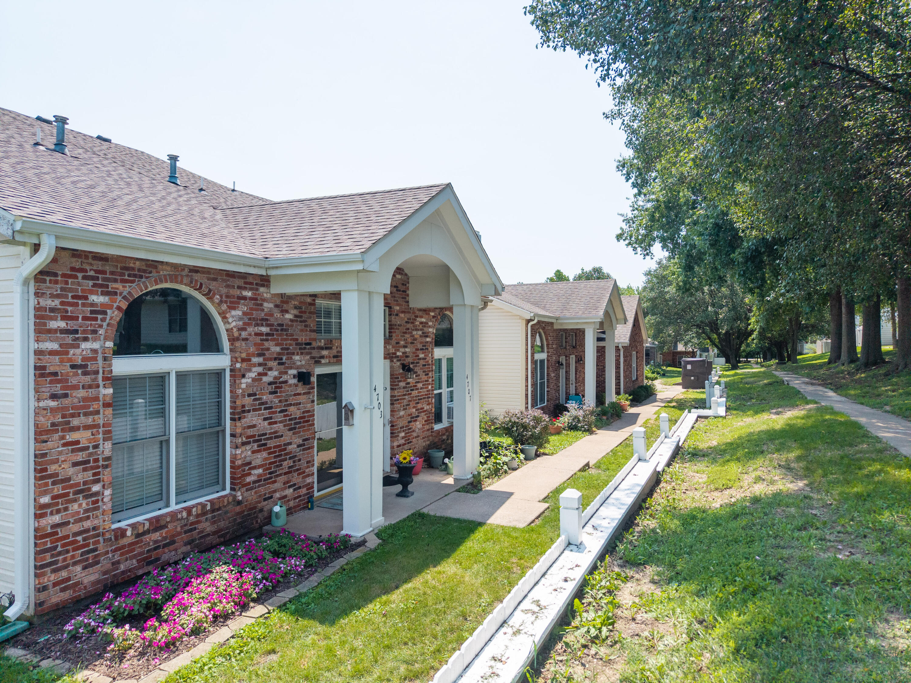 4703 Brandon Woods St Property Photo 1