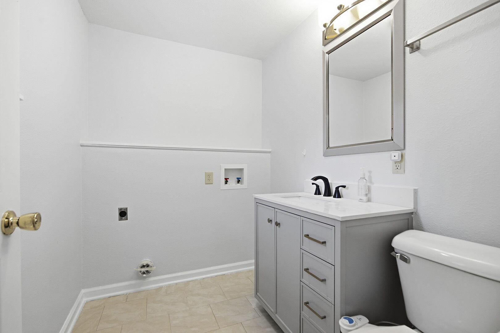 7 E Alhambra Dr Property Photo 22