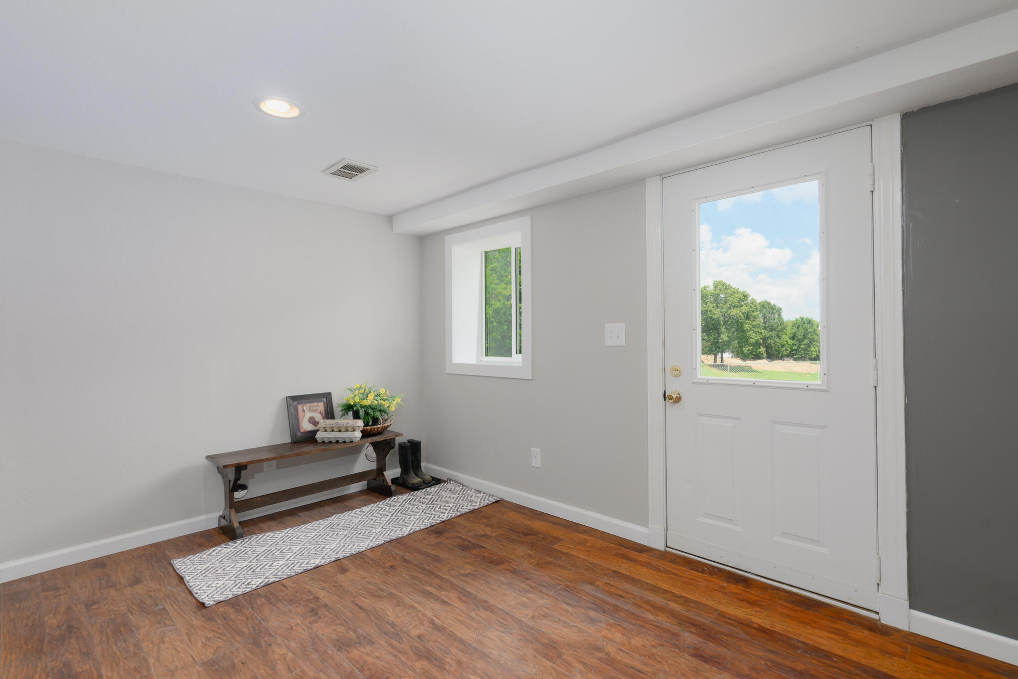 11812 Pine St Property Photo 13