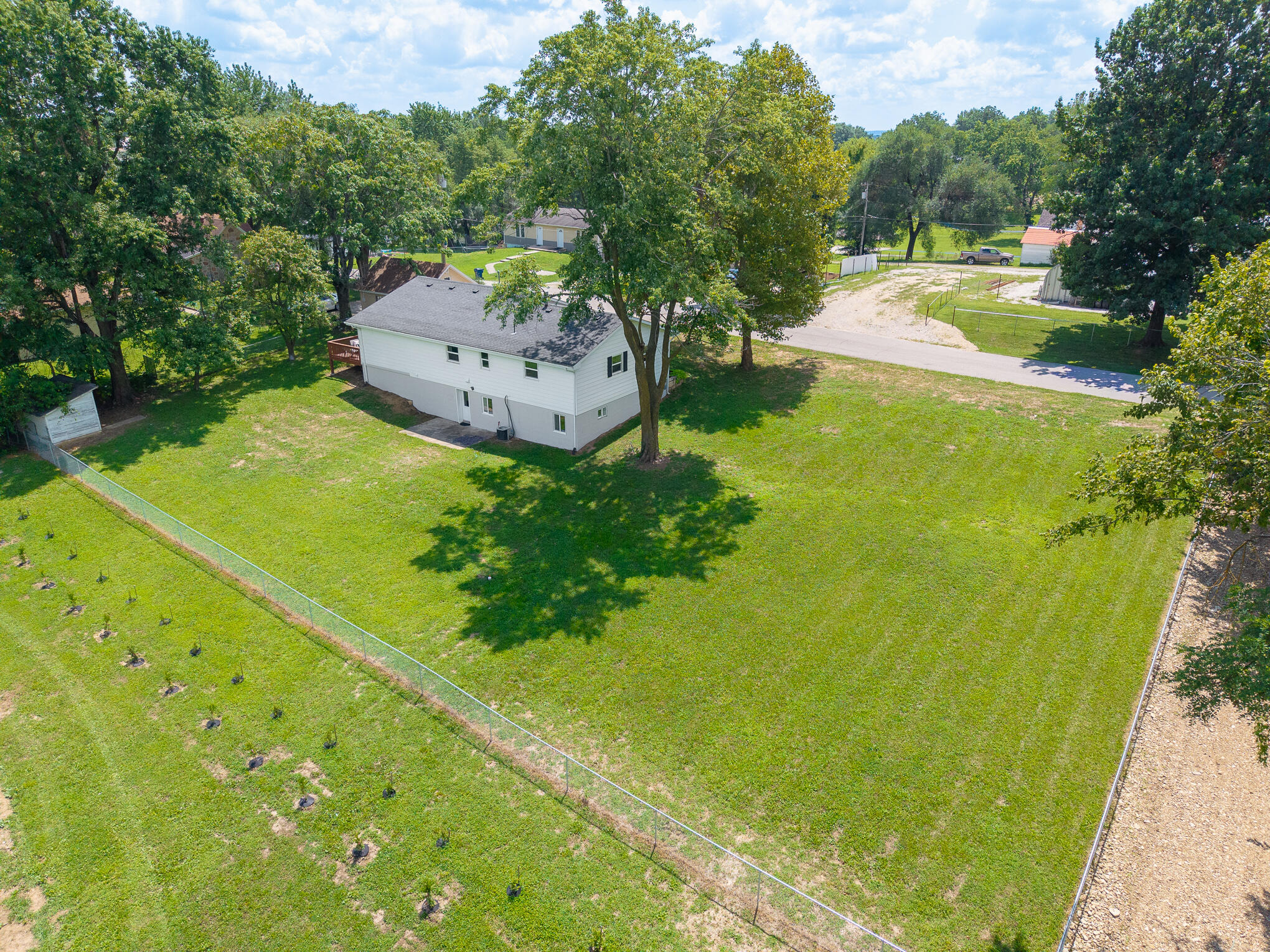 11812 Pine St Property Photo 27