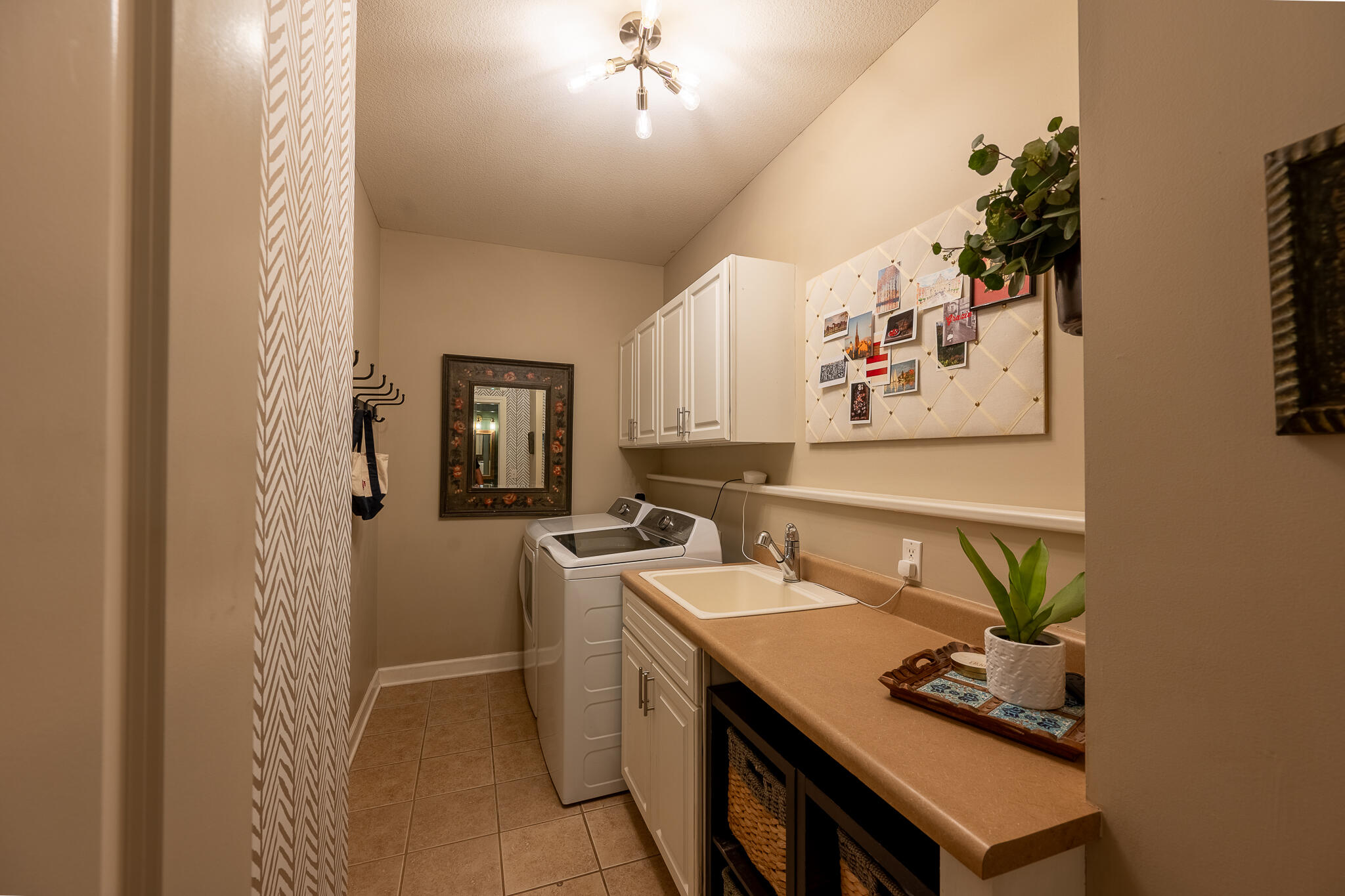 3806 Creekfront Way Property Photo 15