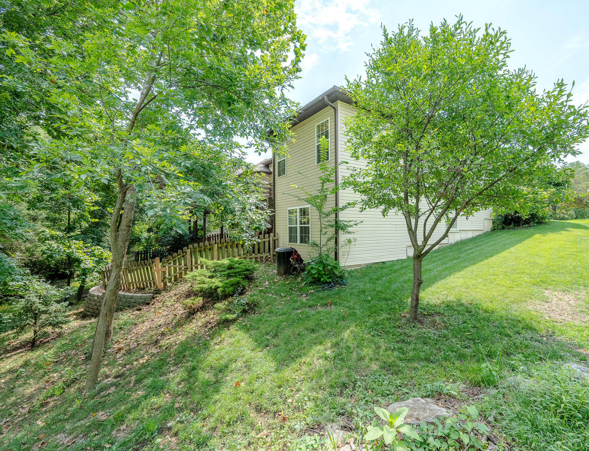 3806 Creekfront Way Property Photo 35