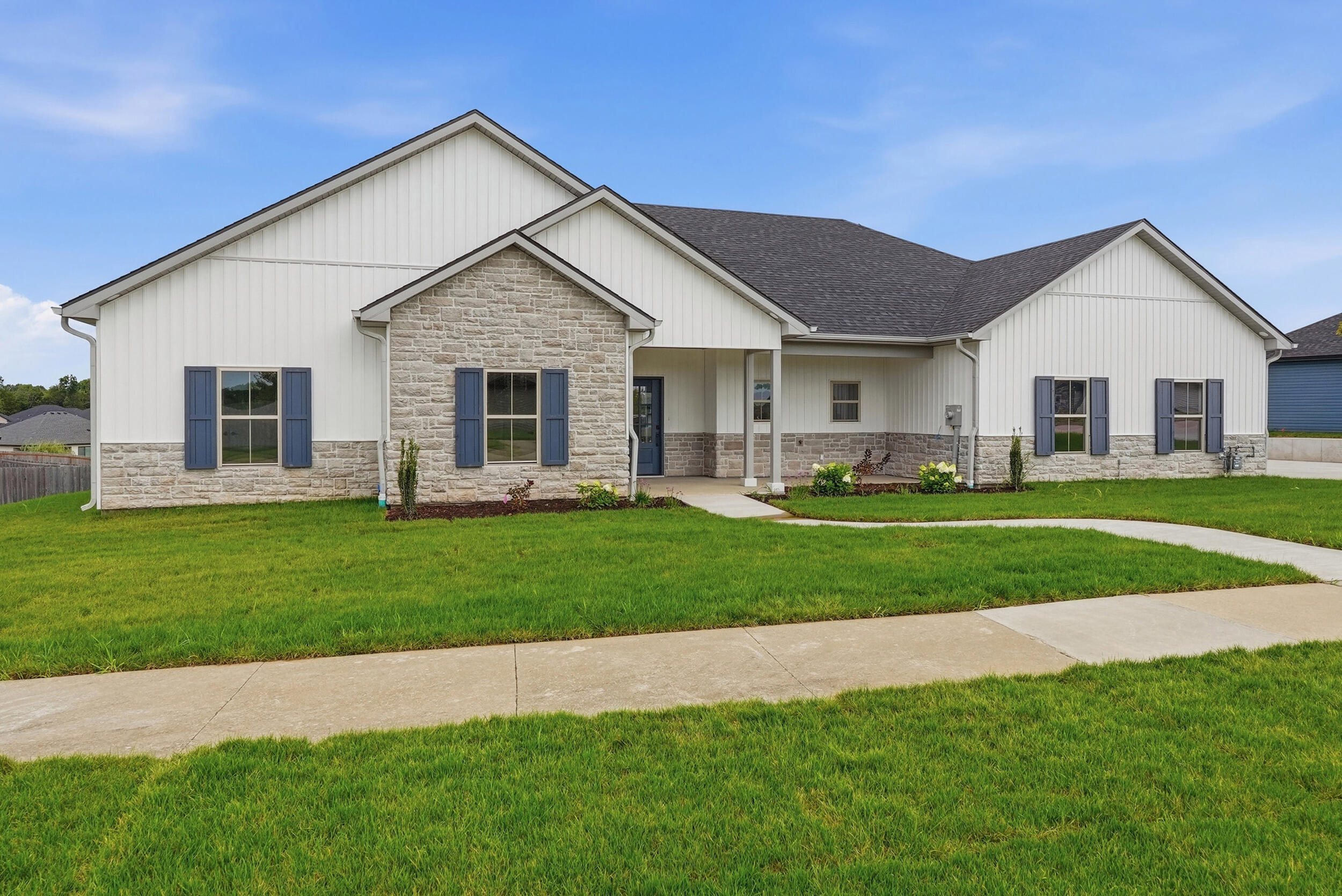 5859 Arbor Pointe Pky Property Photo 1
