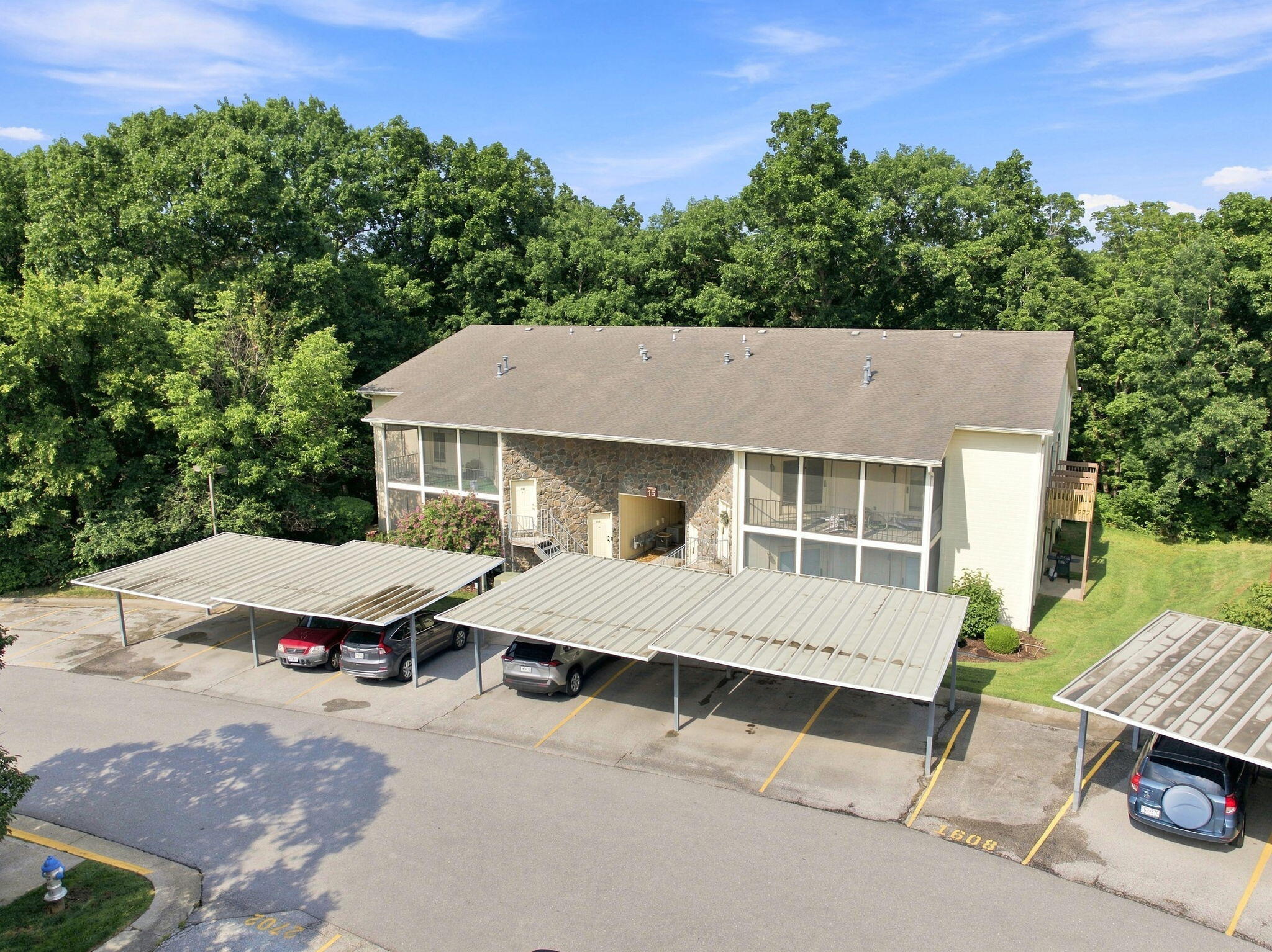 1508 Park Deville Pl Property Photo 2