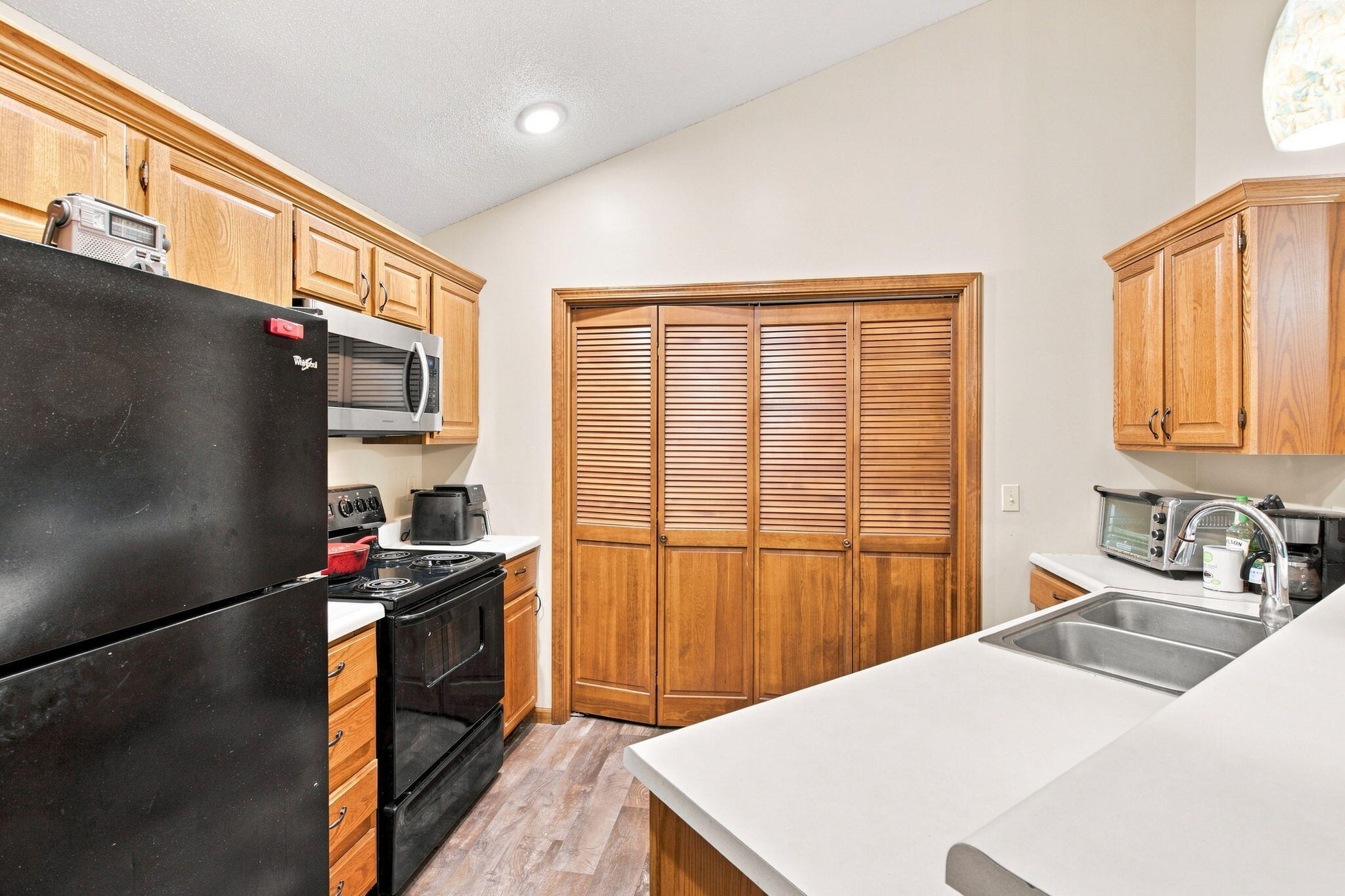 1508 Park Deville Pl Property Photo 14
