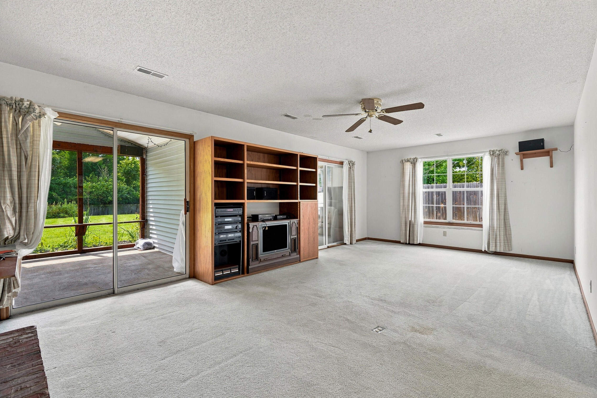 4808 E Prairie Cir Property Photo 4