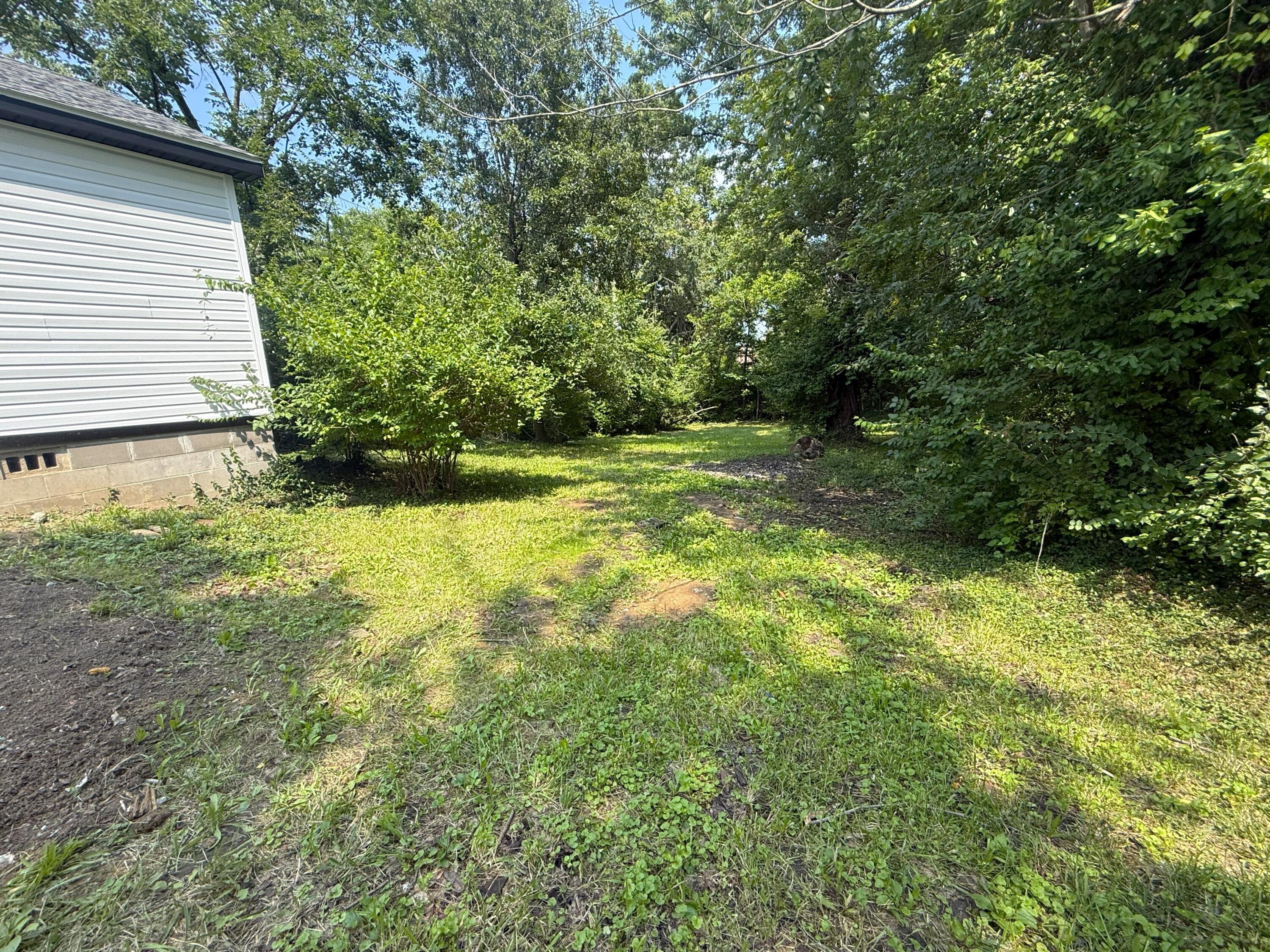 1504 Monroe St Property Photo 5