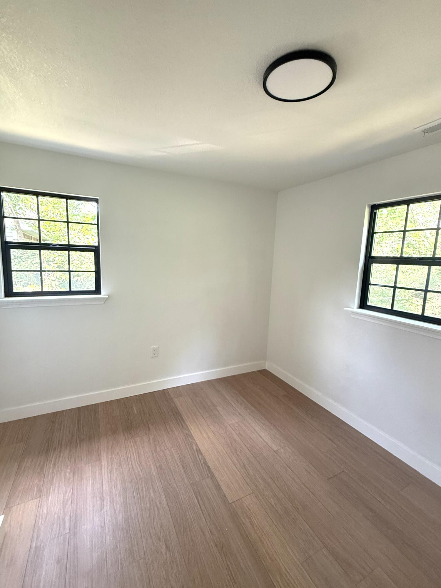 1504 Monroe St Property Photo 16