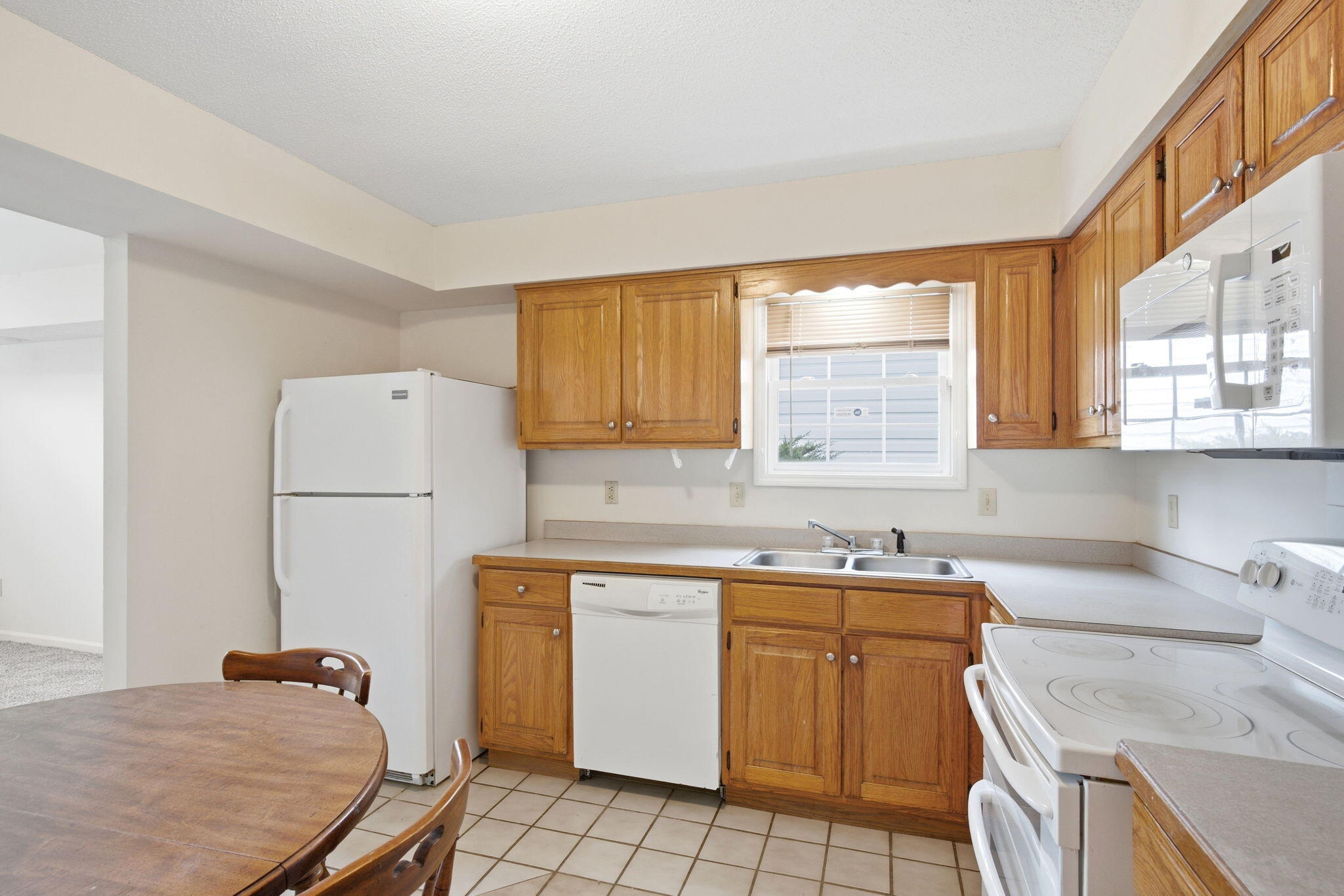 12 N Cedar Lake E Dr Property Photo 12