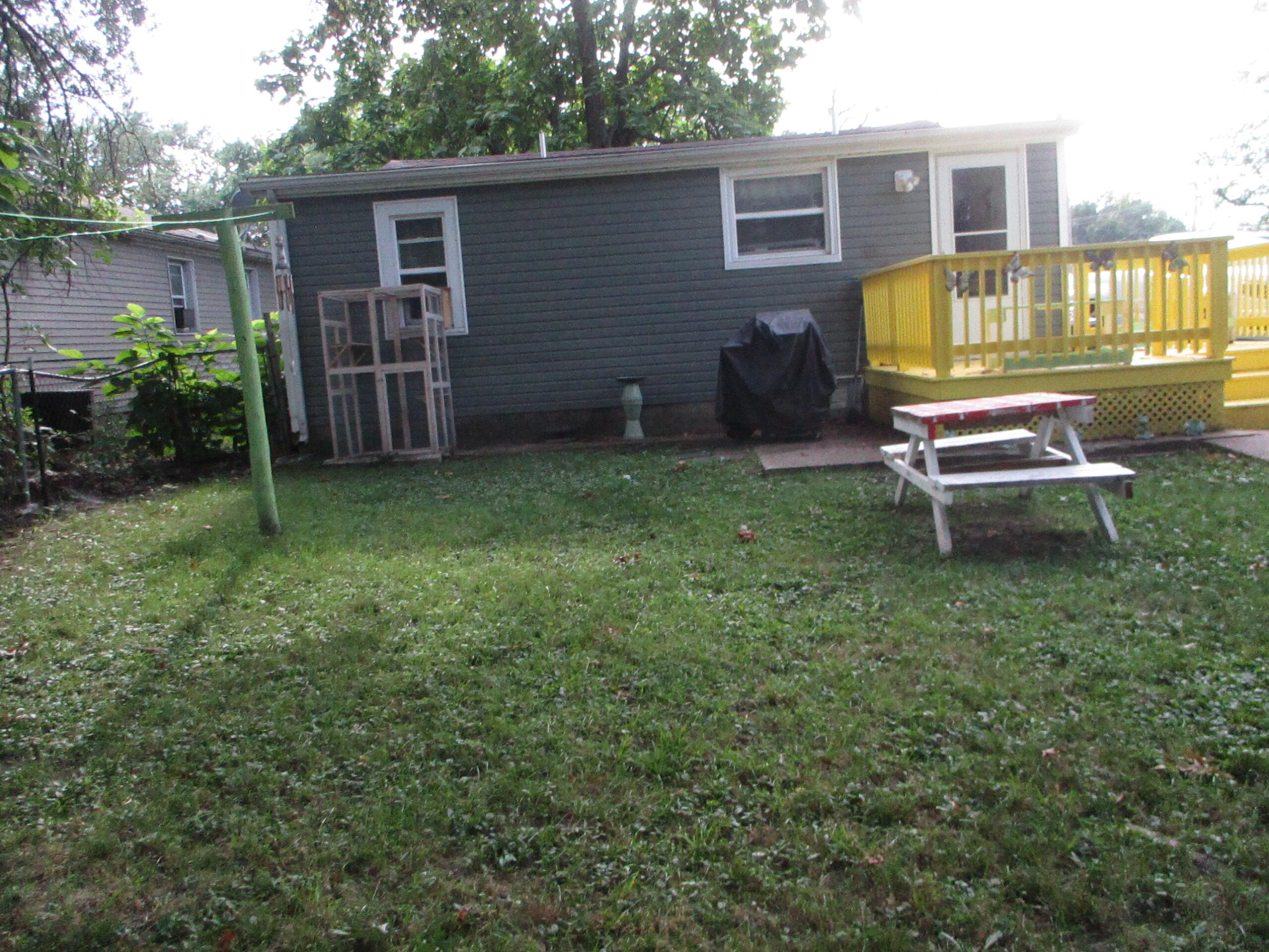 716 S Muldrow St Property Photo 8