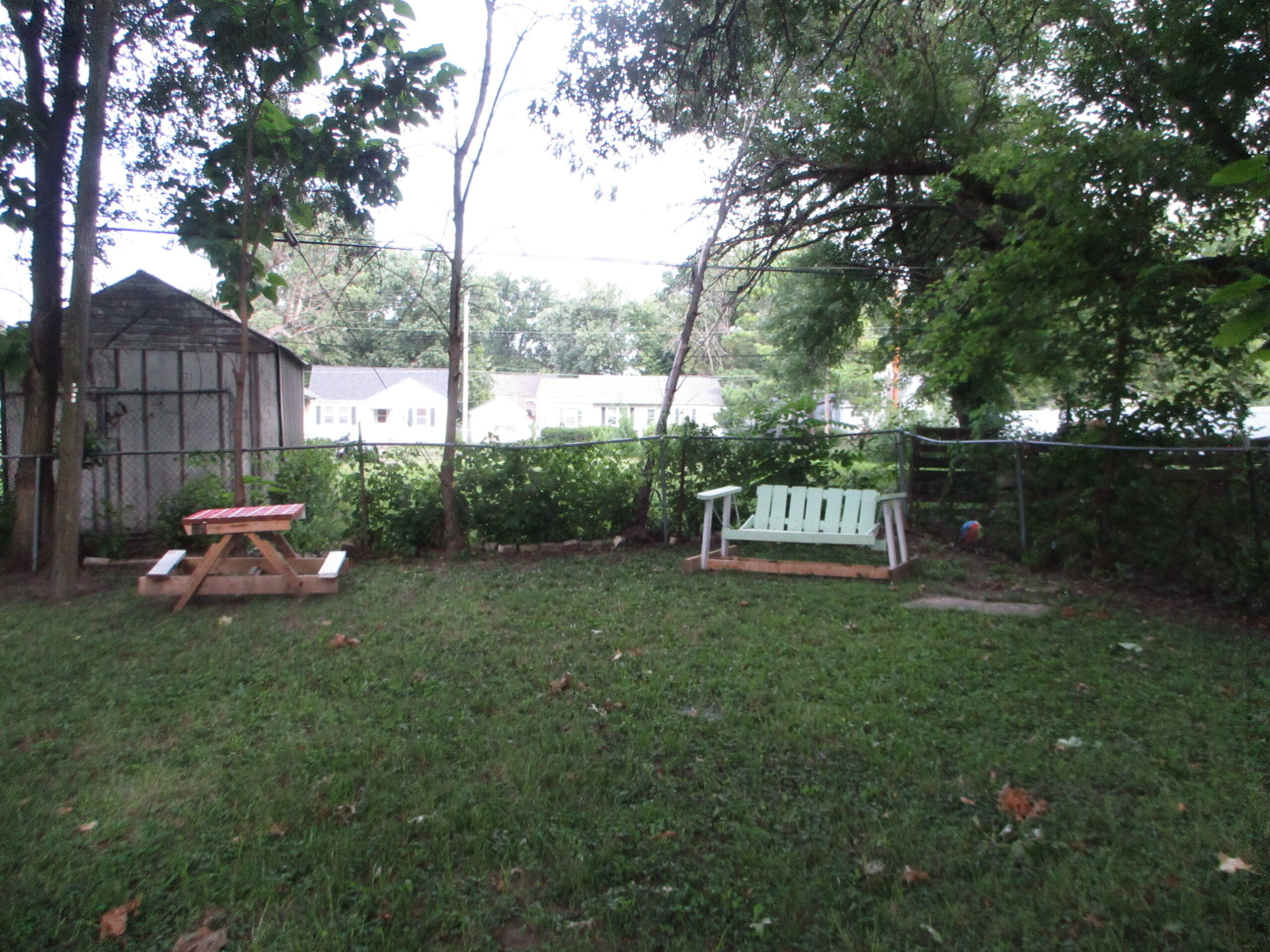 716 S Muldrow St Property Photo 9