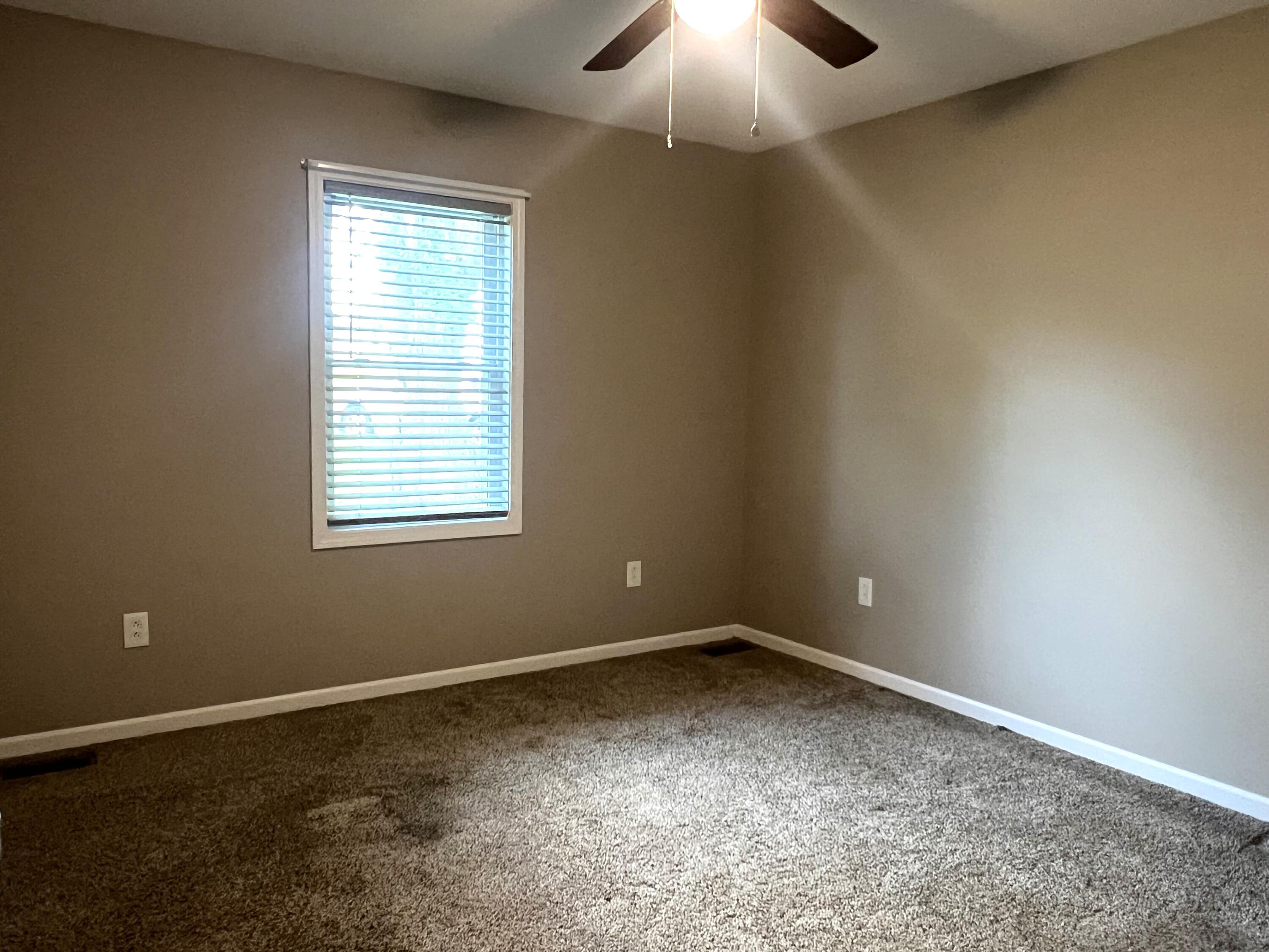 516 Roe St Property Photo 23