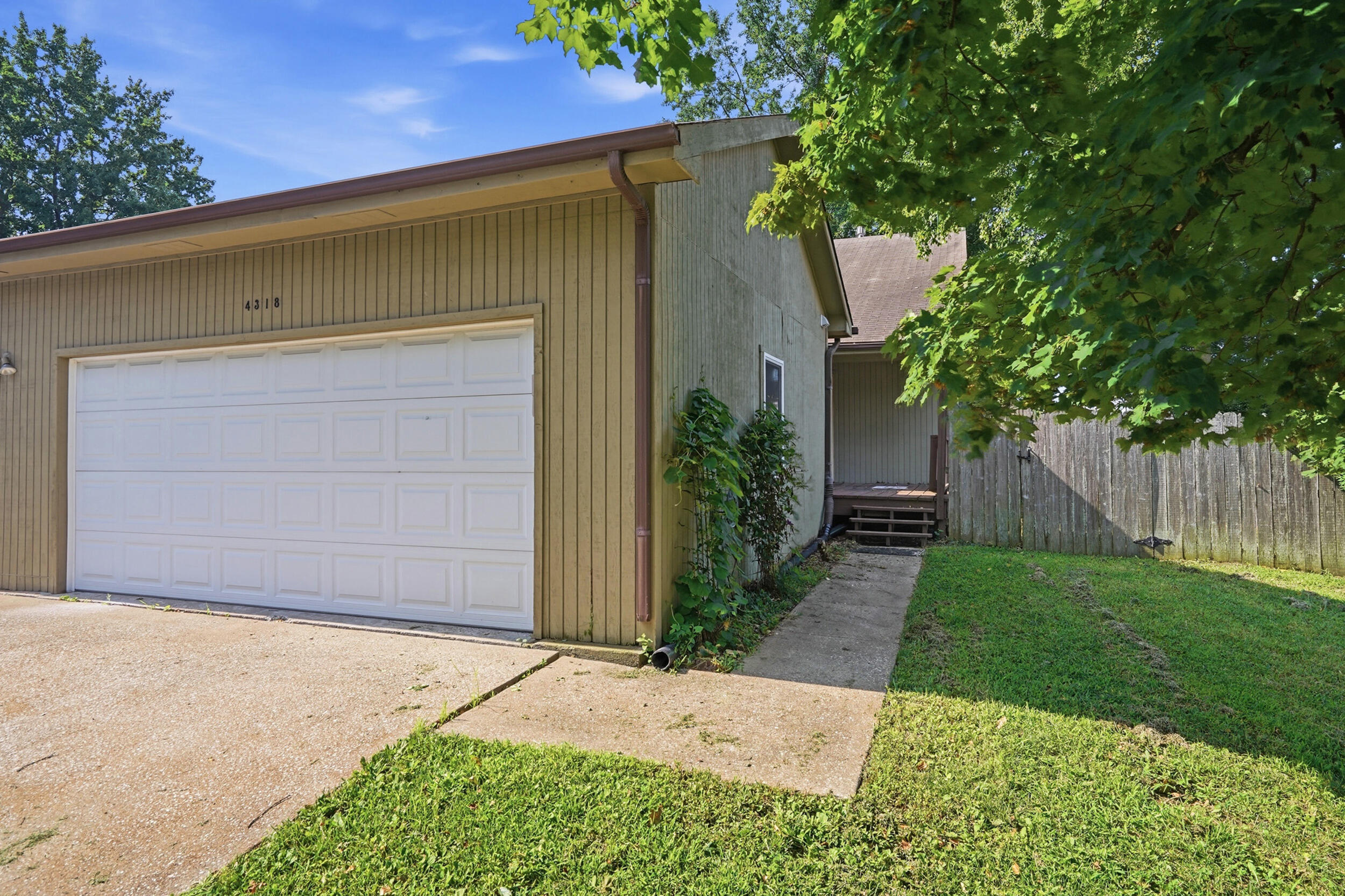 4318 Christian Fellow Rd Property Photo 1