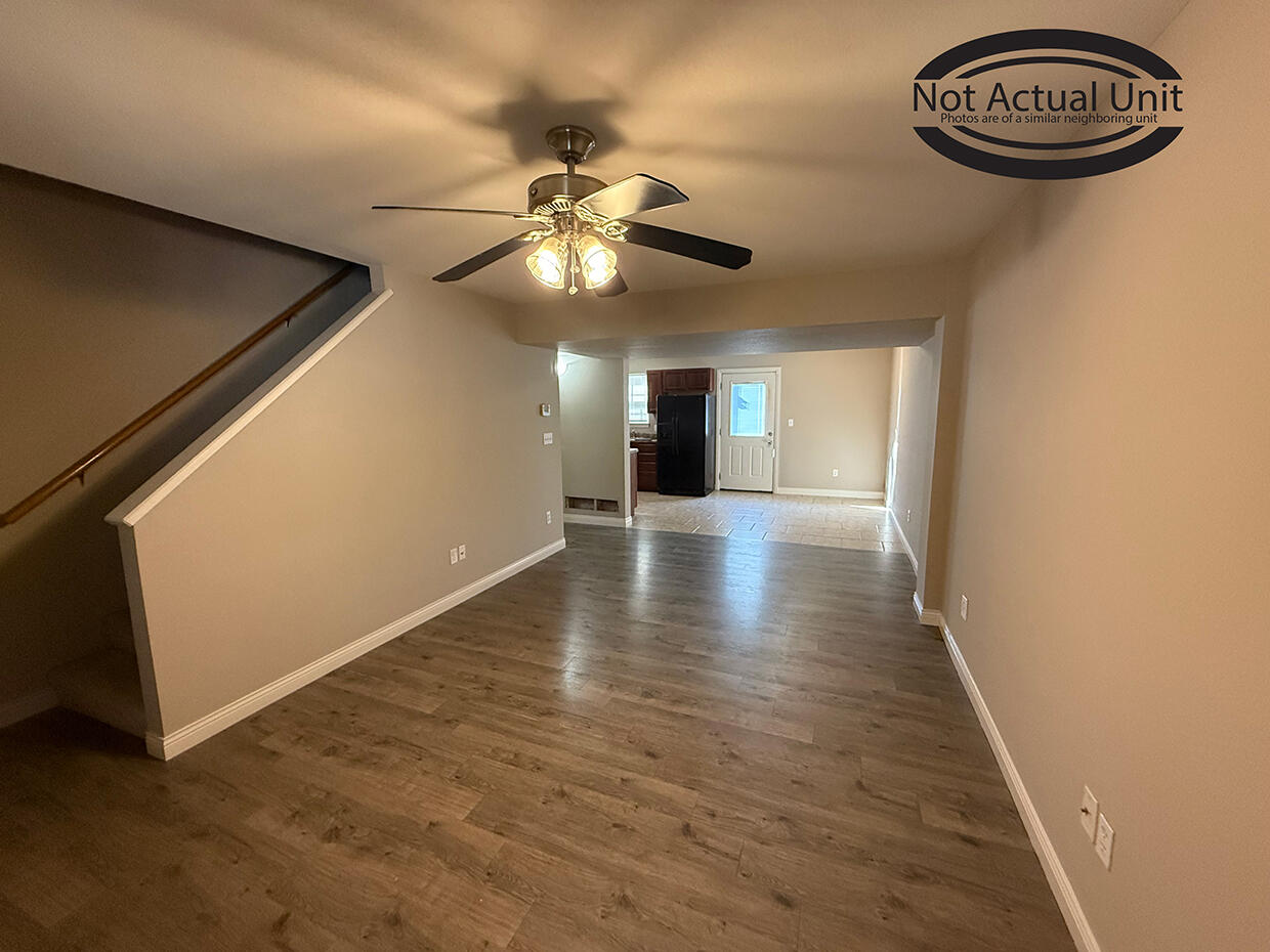 1850 N Orie Dr Property Photo 2