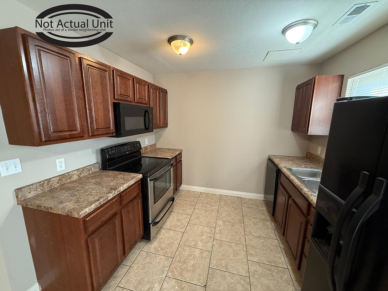1850 N Orie Dr Property Photo 7