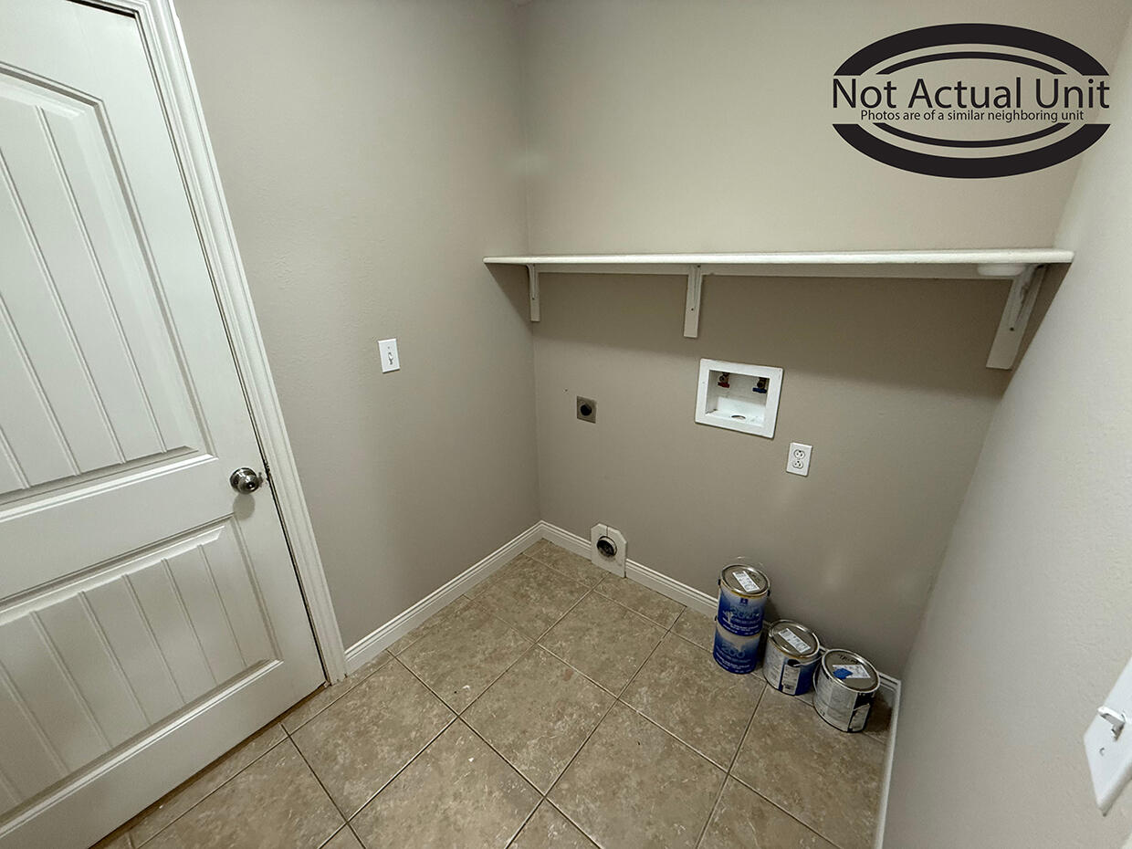 1850 N Orie Dr Property Photo 13