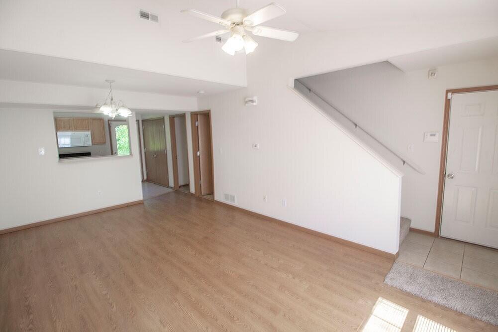 1529 Bodie Dr Property Photo 3
