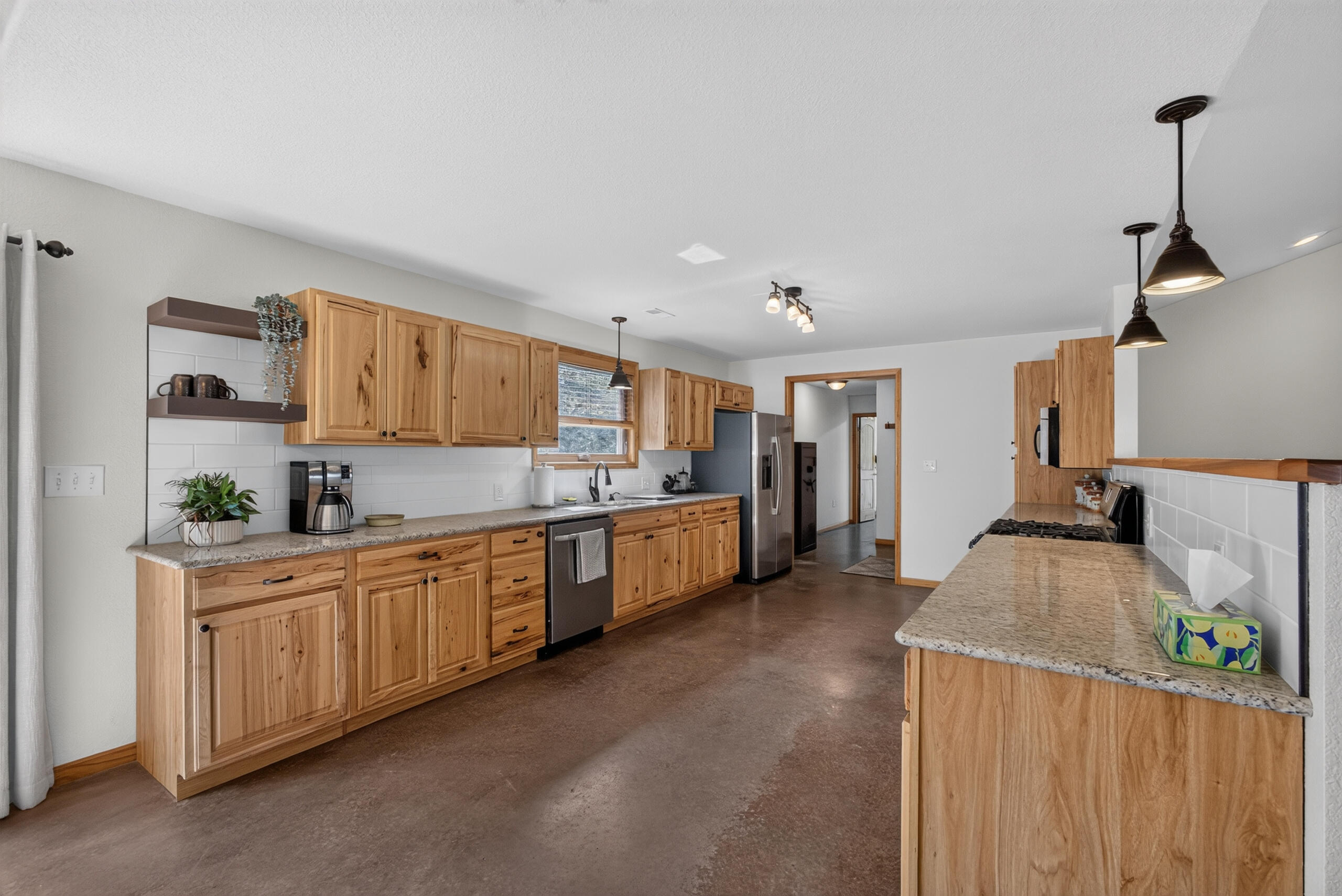 10350 N Everett School Road Property Photo 15