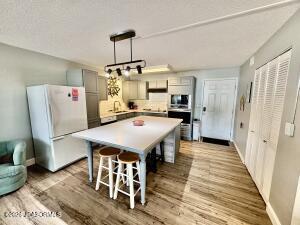 150 Southwood Shores Pl 21-2b Property Photo 6