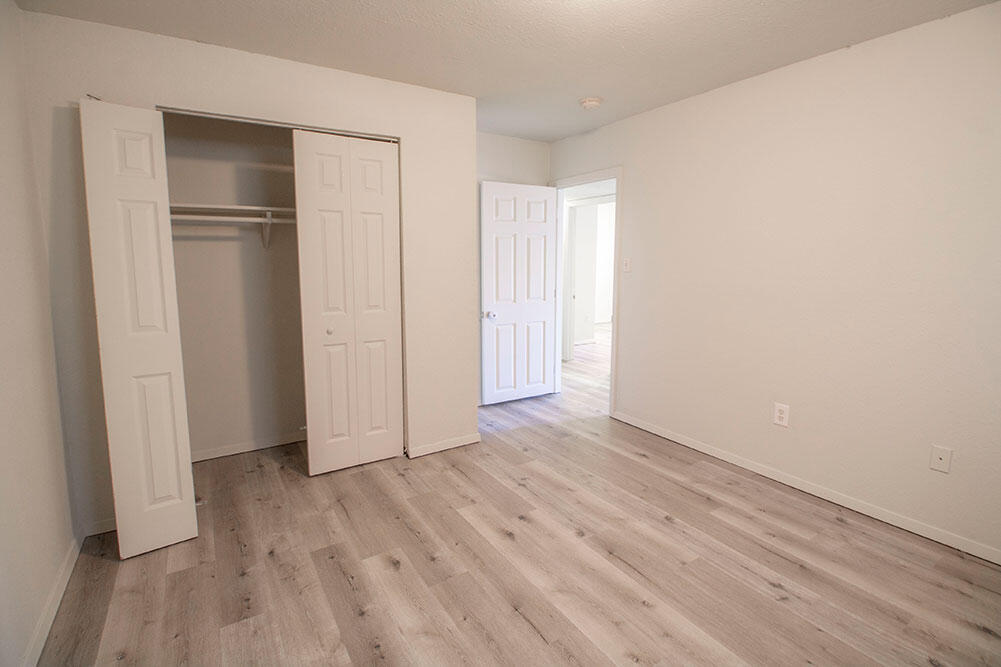 1005 W Ash St Property Photo 19