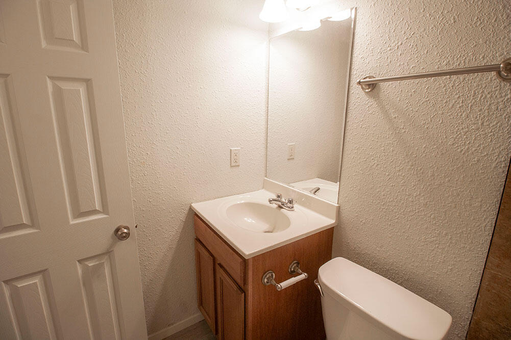 1005 W Ash St Property Photo 26