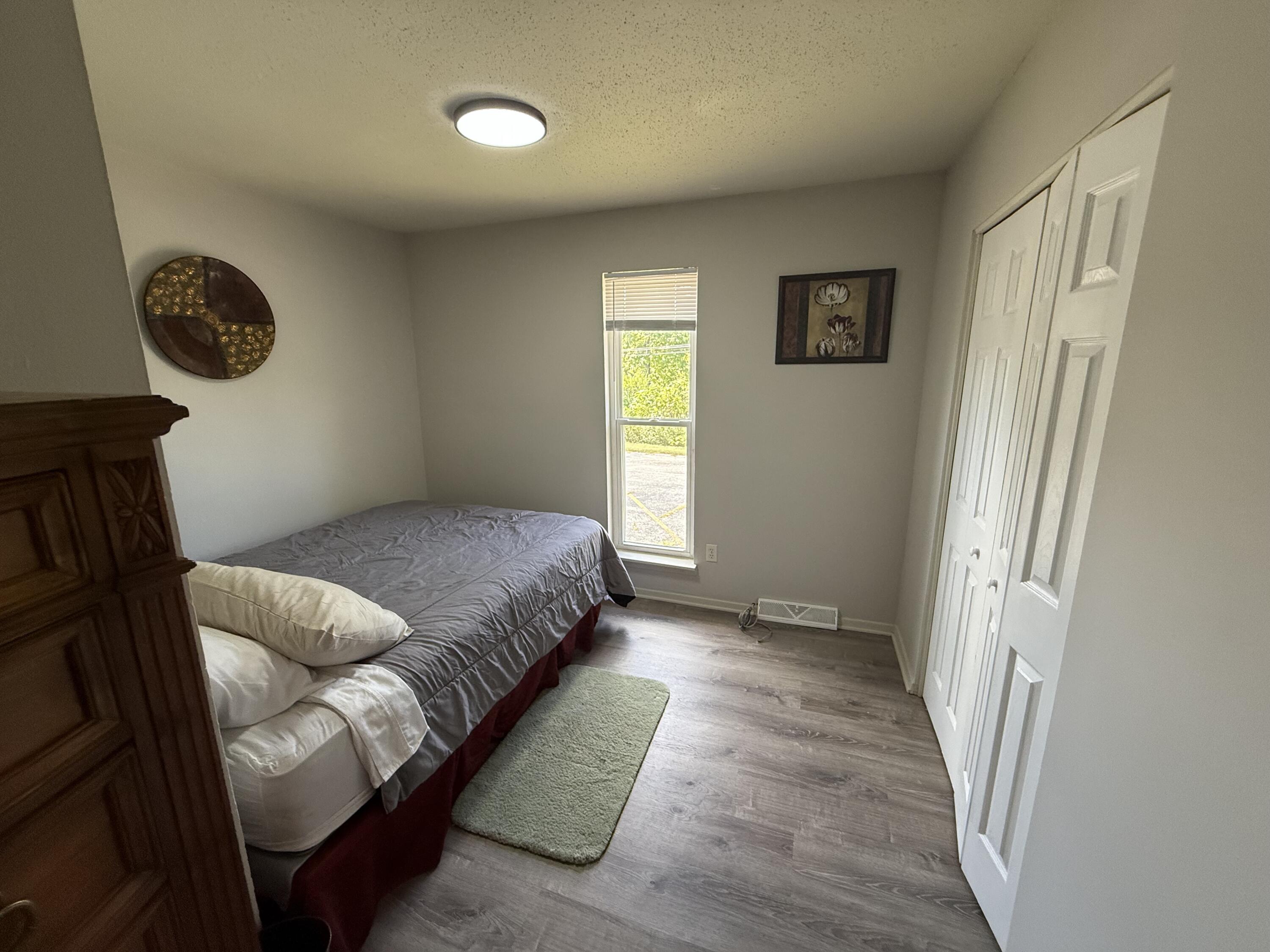 207 Wheaton Ct Property Photo 8