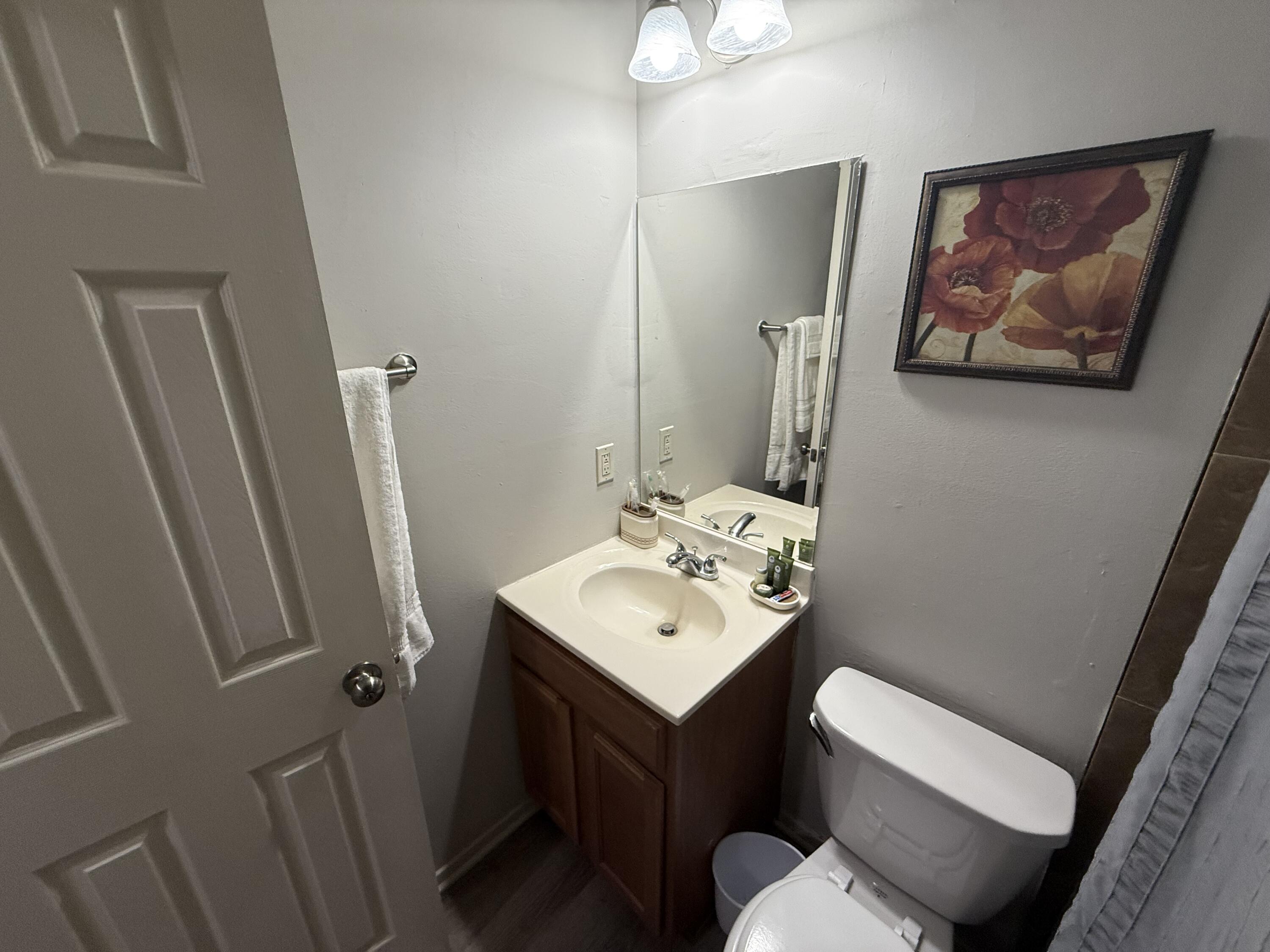 207 Wheaton Ct Property Photo 10