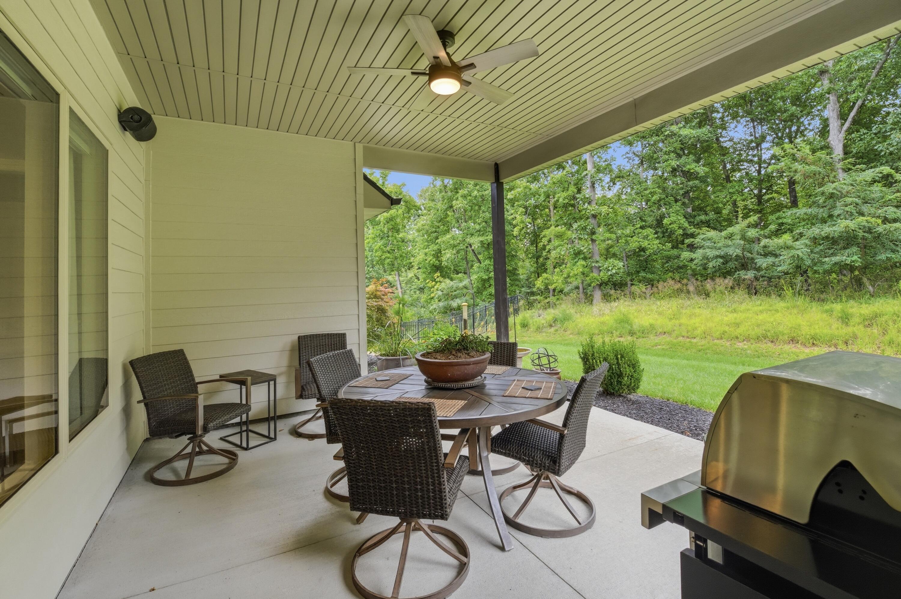 5313 Harbor Town Dr Property Photo 27