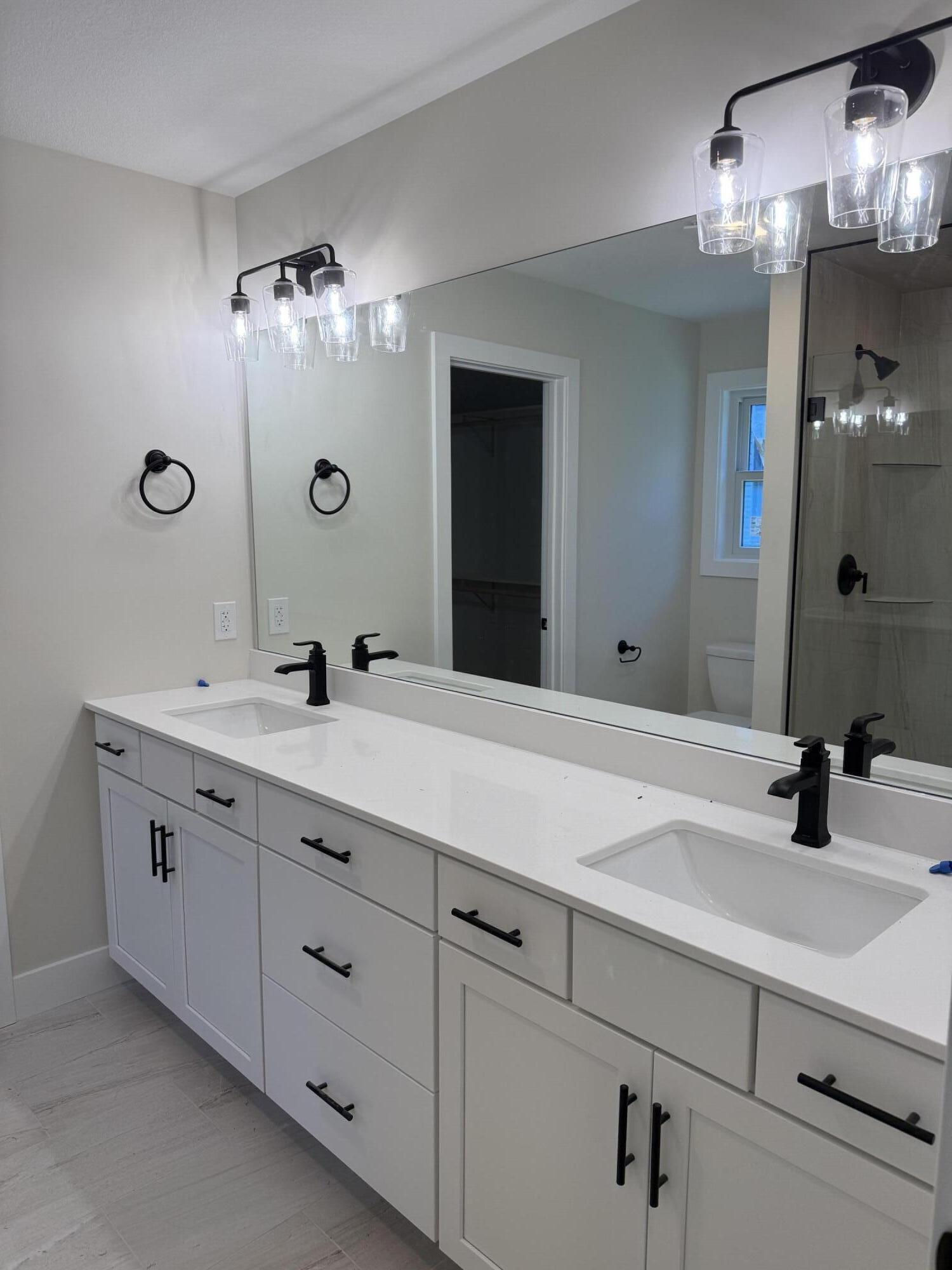 3513 Jagged Leaf Dr Property Photo 10