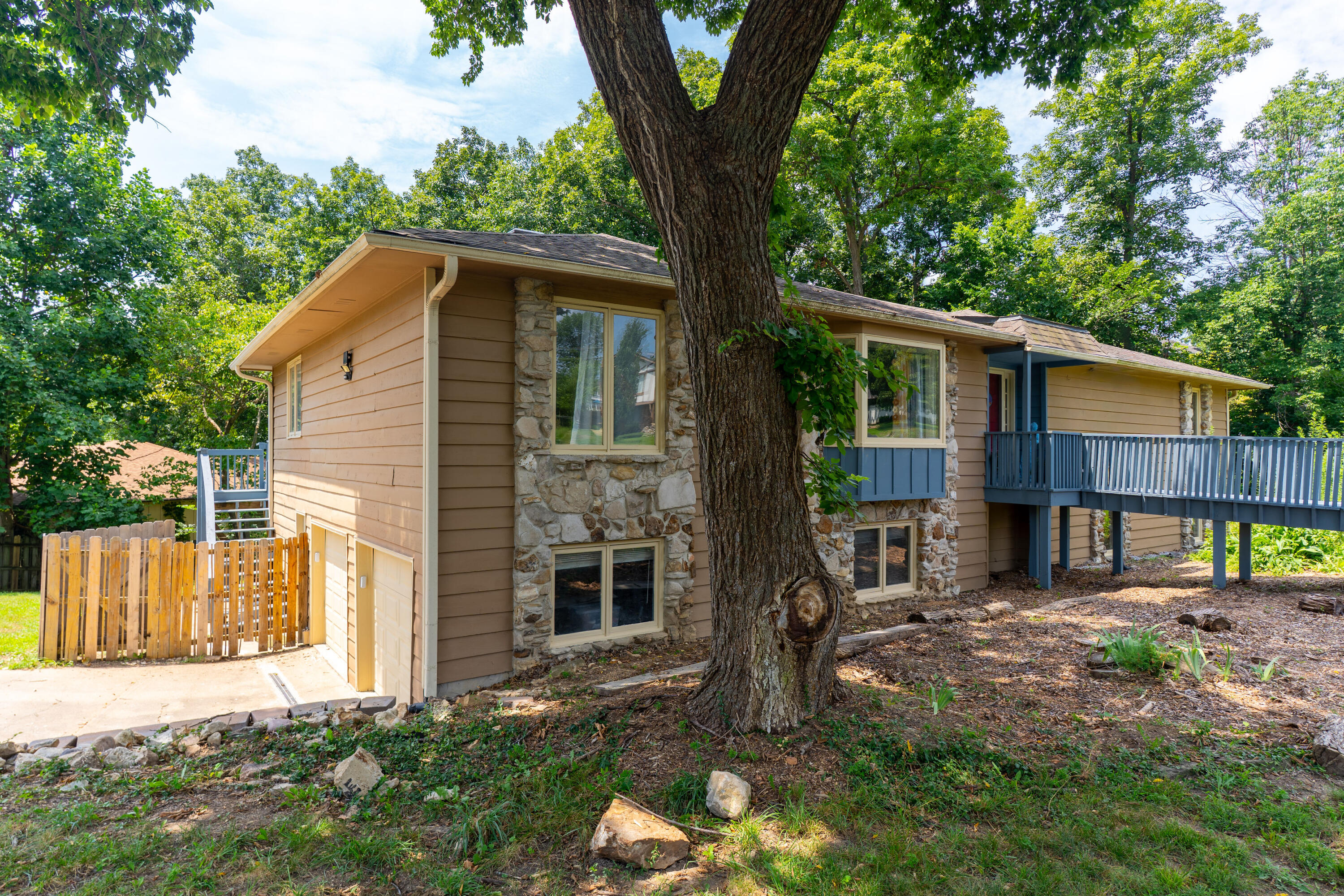 2804 Overhill Rd Property Photo 40