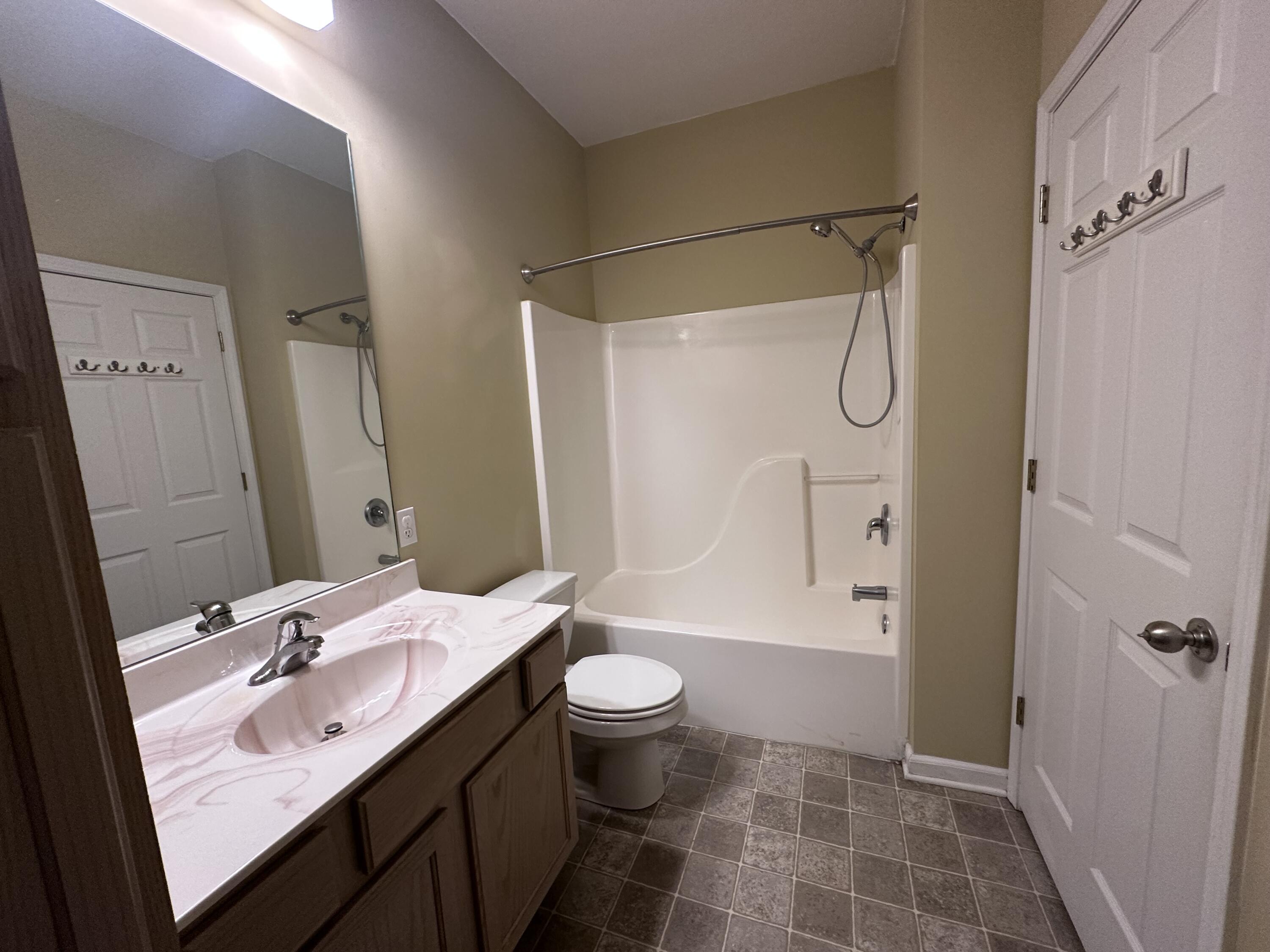 1100 Kennesaw 1008 Property Photo 16