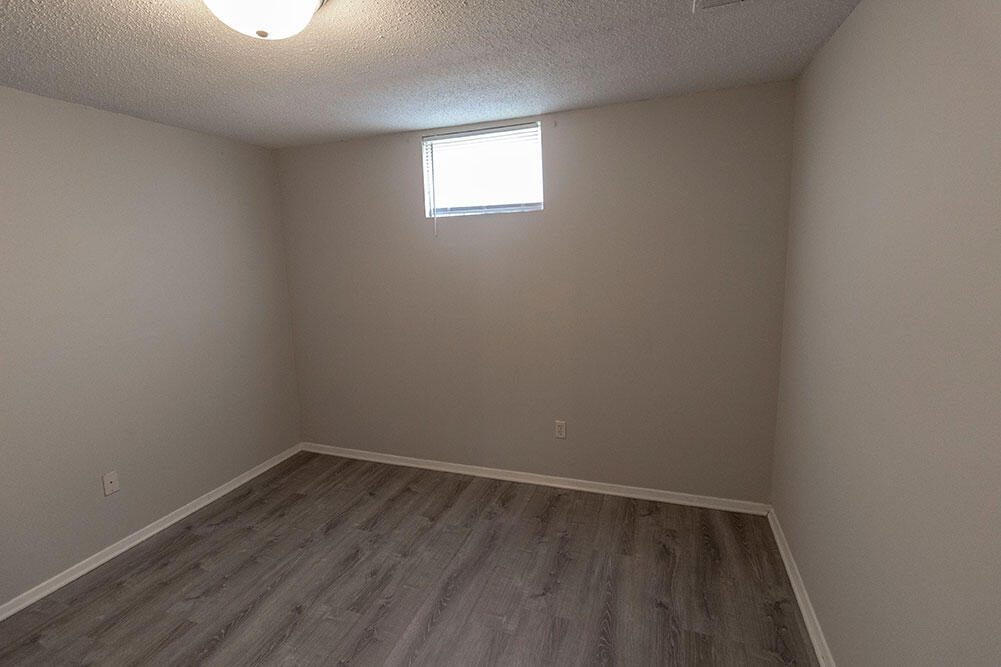 211 Wheaton Ct Property Photo 21