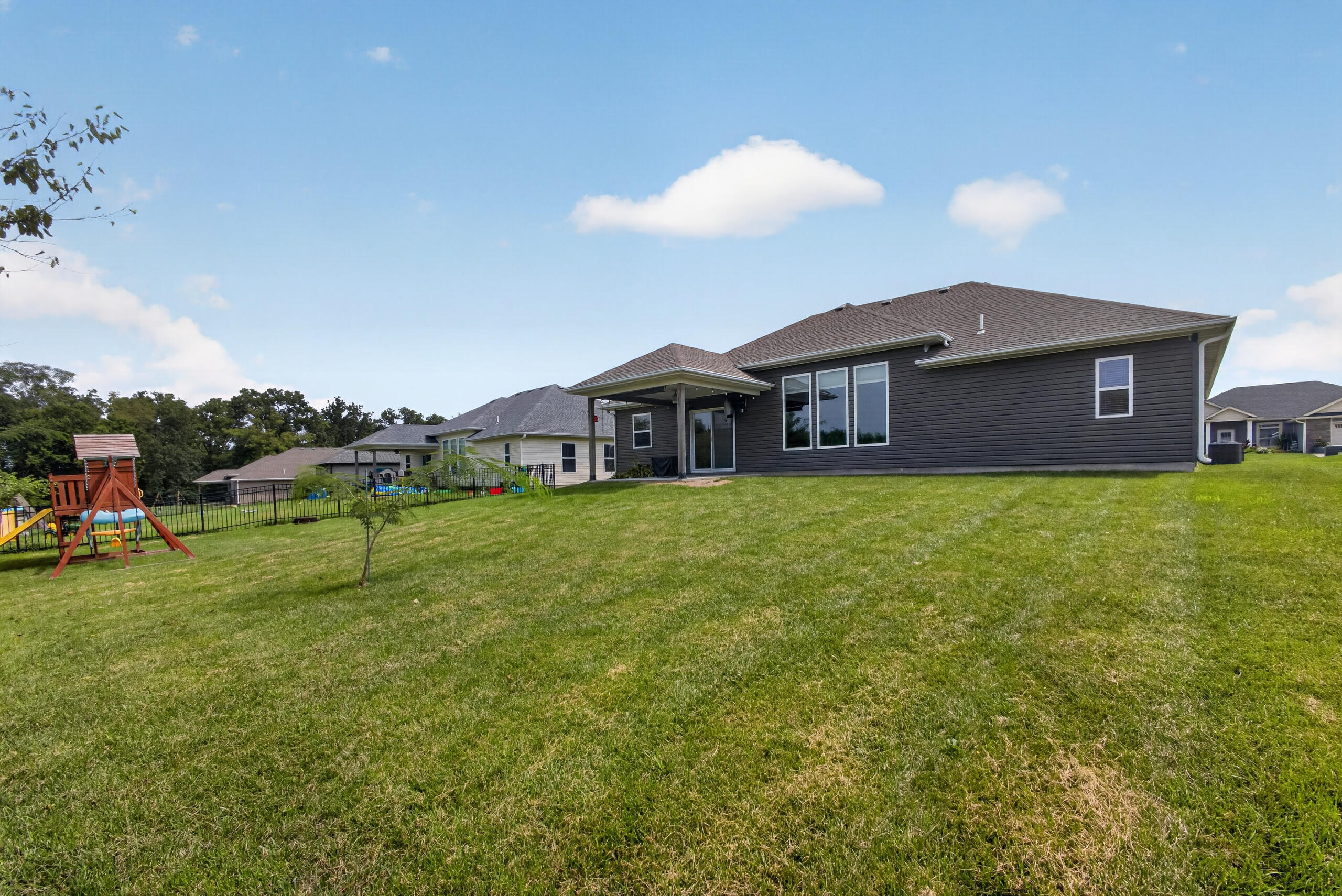 14659 Mettler Dr Property Photo 35