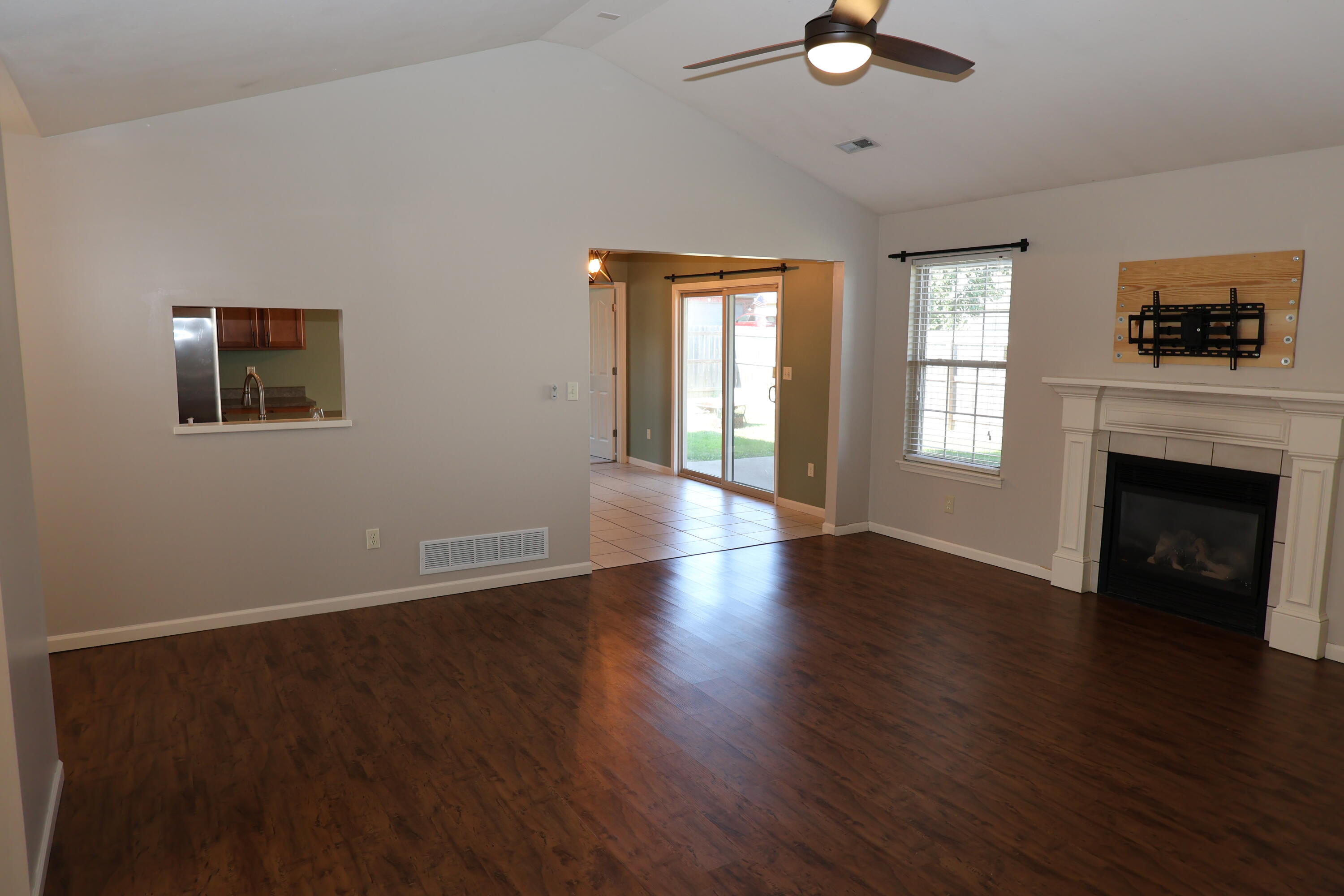 5501 Gemstone Way Property Photo 5