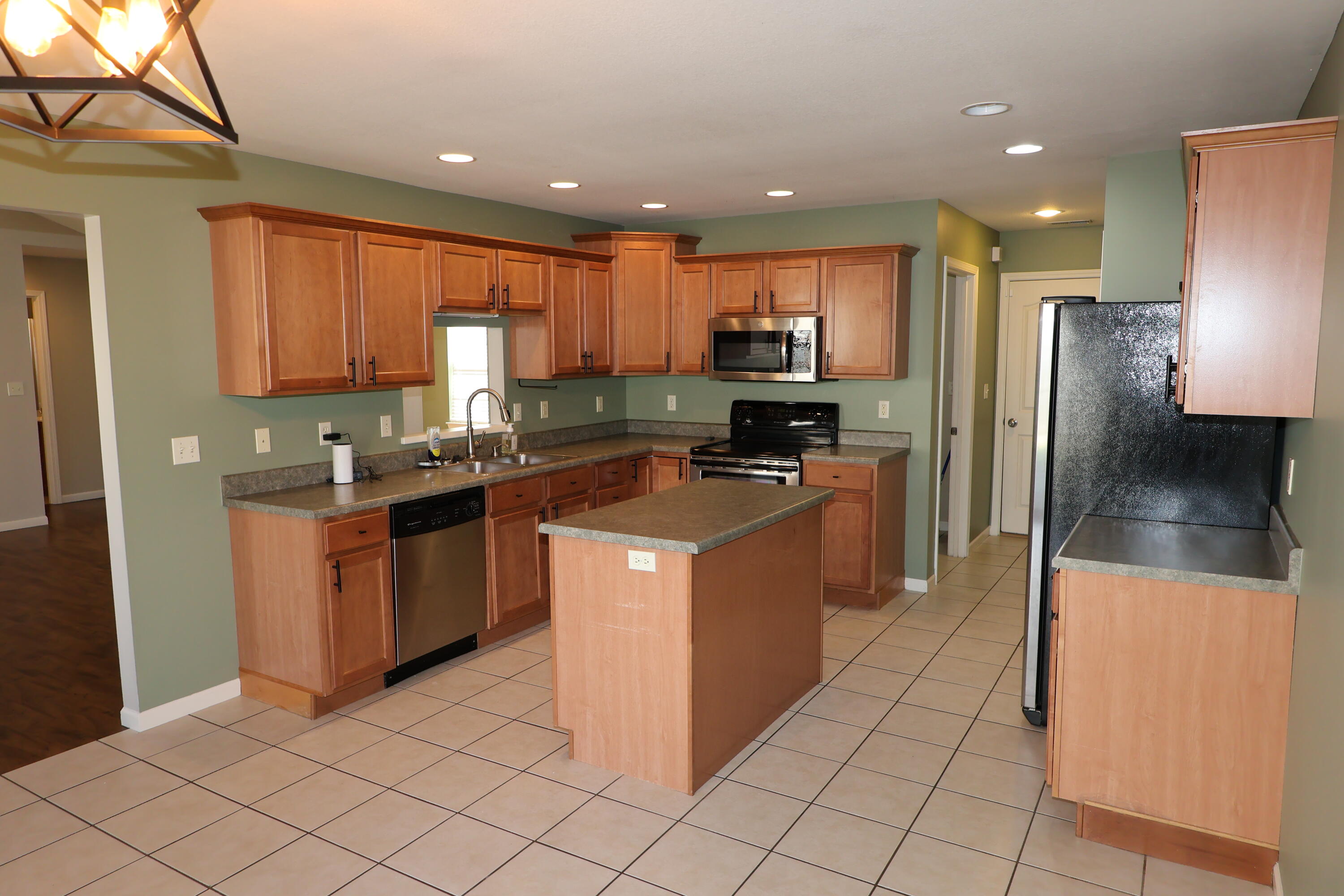 5501 Gemstone Way Property Photo 10