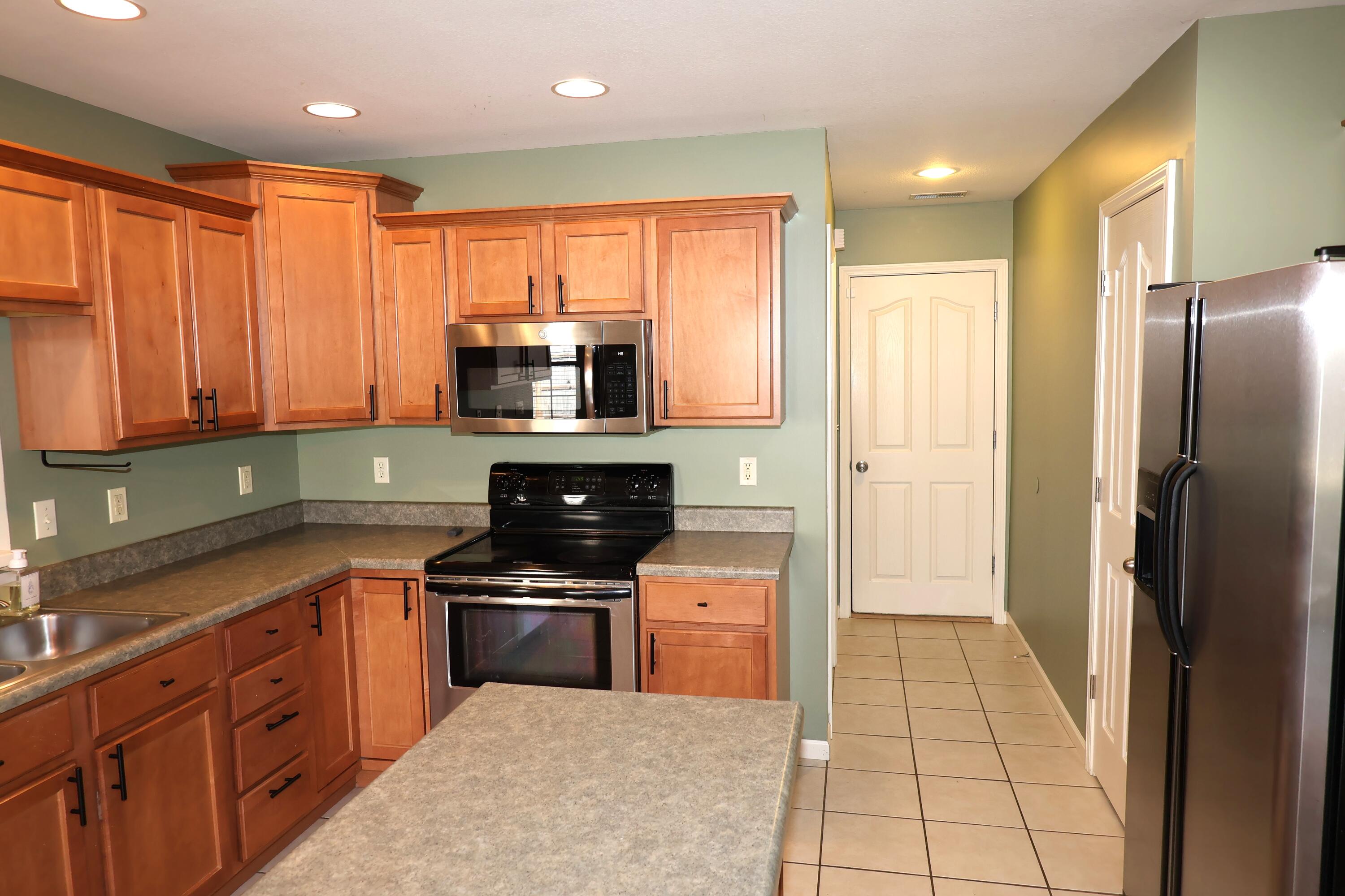 5501 Gemstone Way Property Photo 12