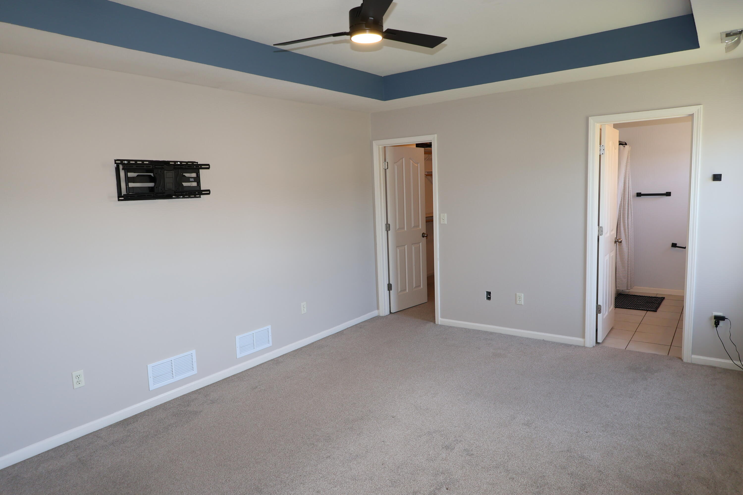 5501 Gemstone Way Property Photo 15