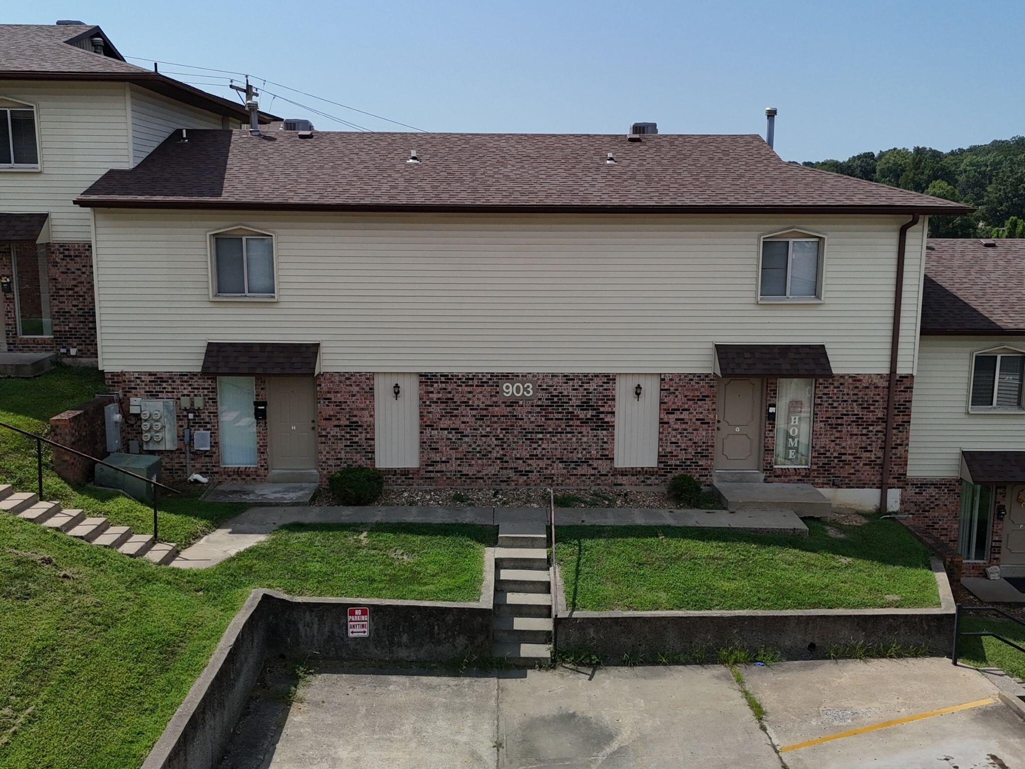 903 SOUTHWEST BLVD APT E Property Photo 1