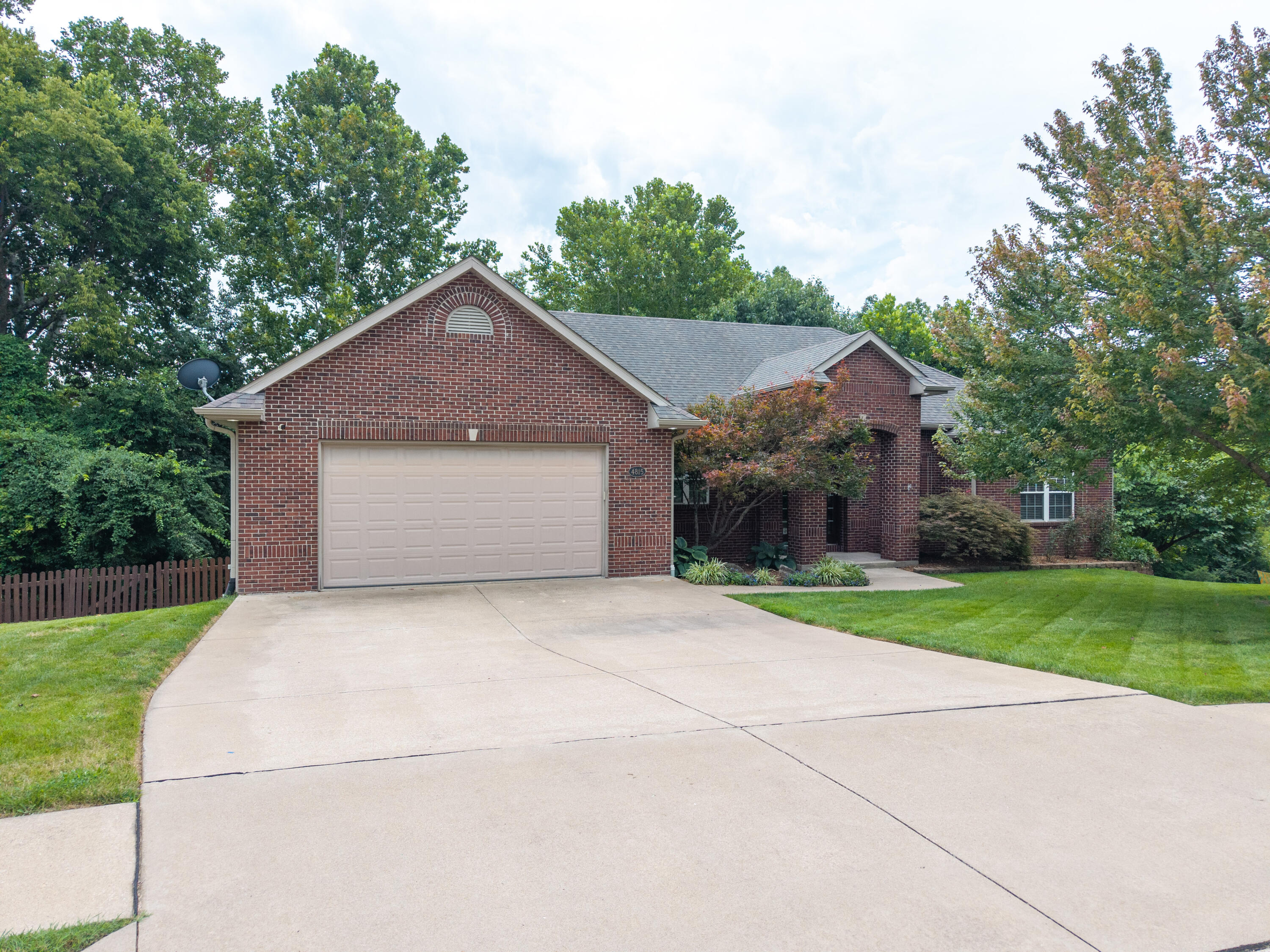 4815 Norfolk Ct Property Photo 1