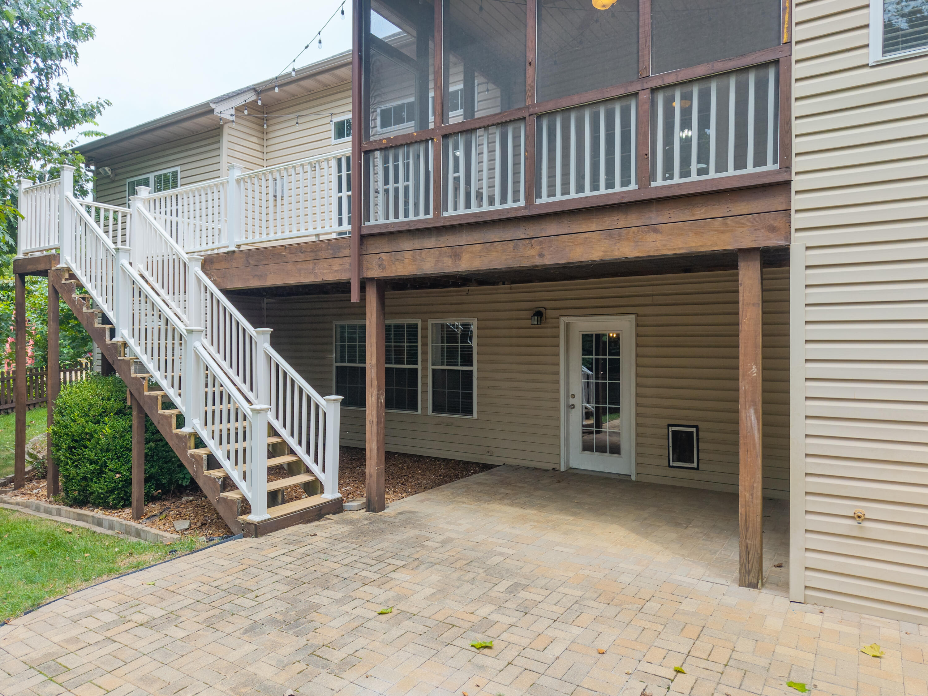 4815 Norfolk Ct Property Photo 7