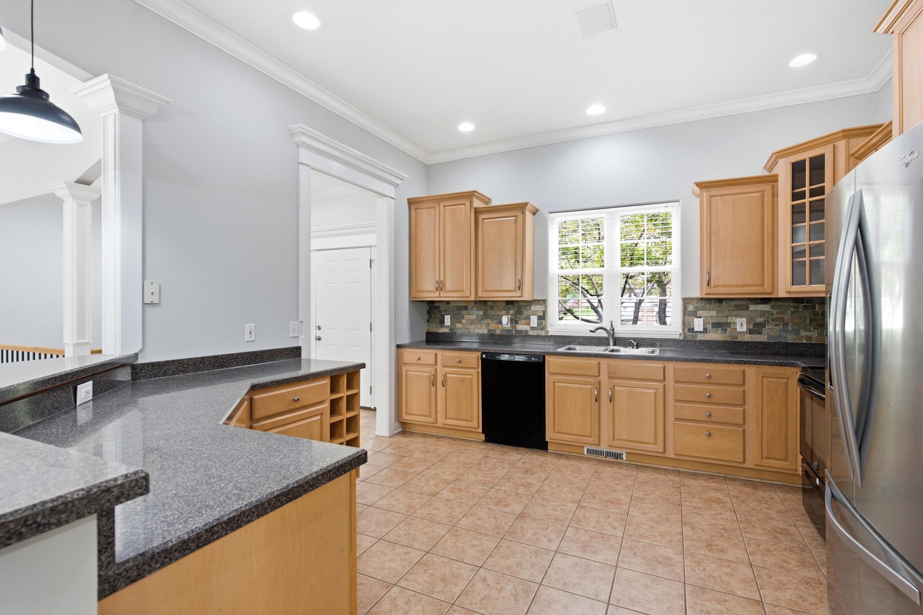 4815 Norfolk Ct Property Photo 17