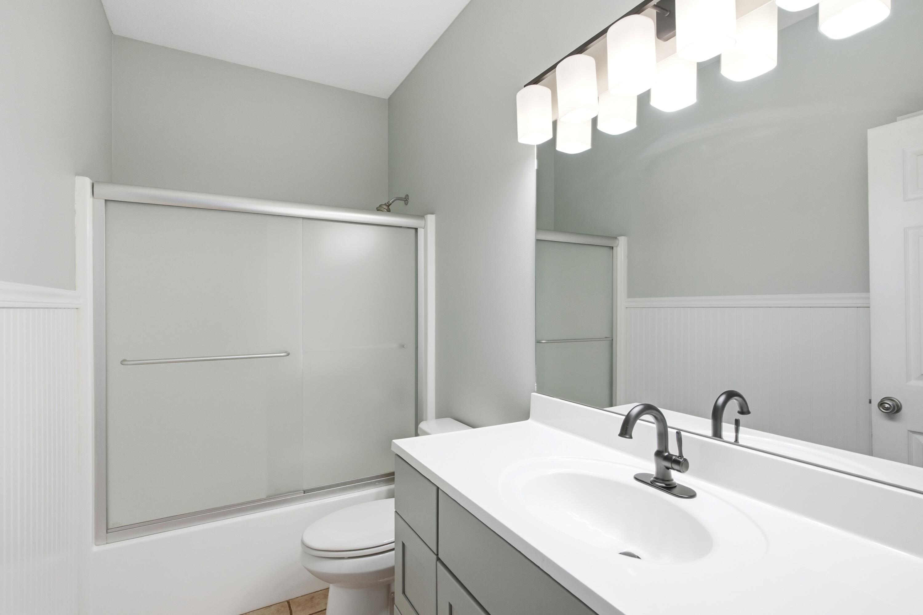 4815 Norfolk Ct Property Photo 30